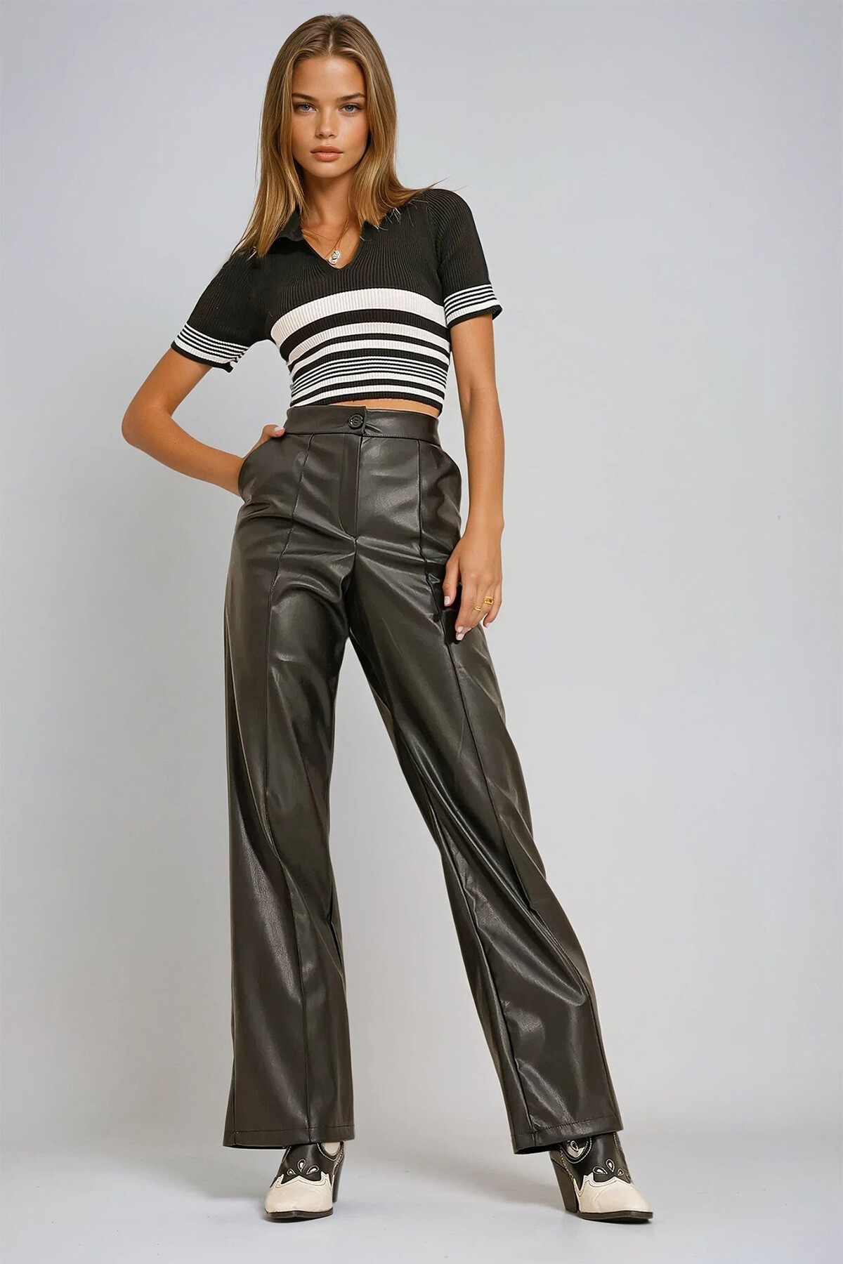 Siyah Önü Çimalı Çift Cepli Suni Deri Palazzo Pantolon