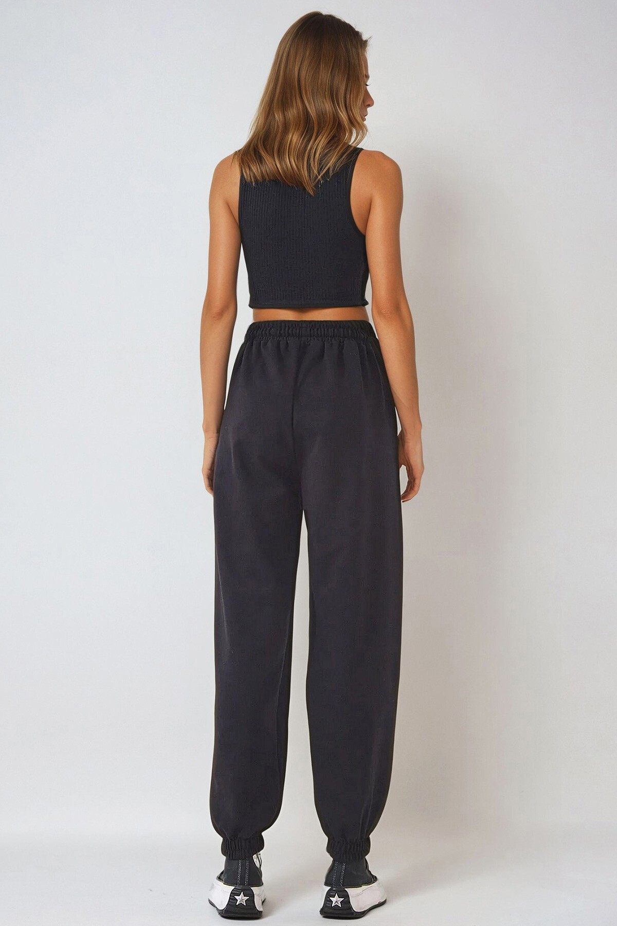 Siyah Paçası Lastikli İki İplik Eşofman Altı