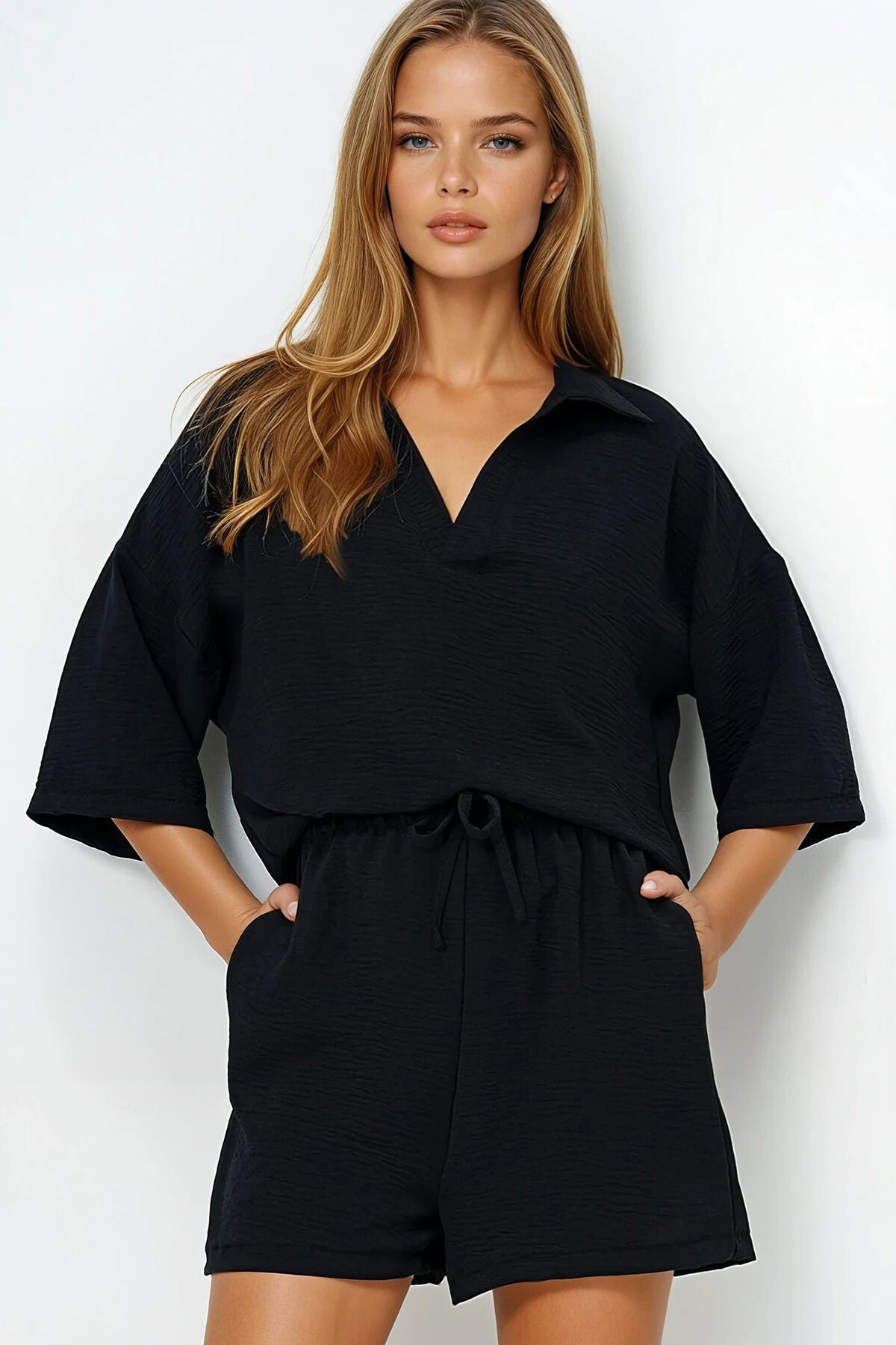 Siyah Polo Yaka Aerobin Bluz Ve Şort Takım