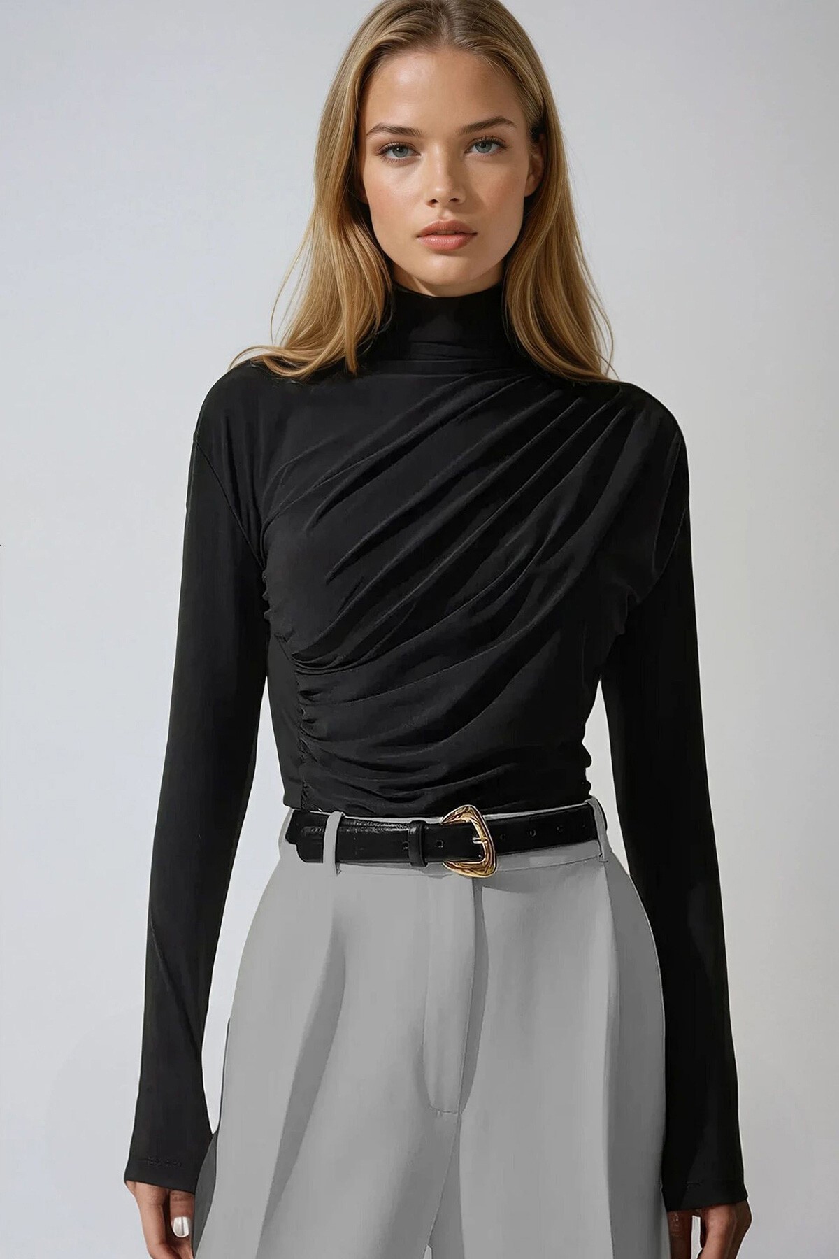 Siyah Yarım Balıkçı Drape Detaylı Sandy Bluz