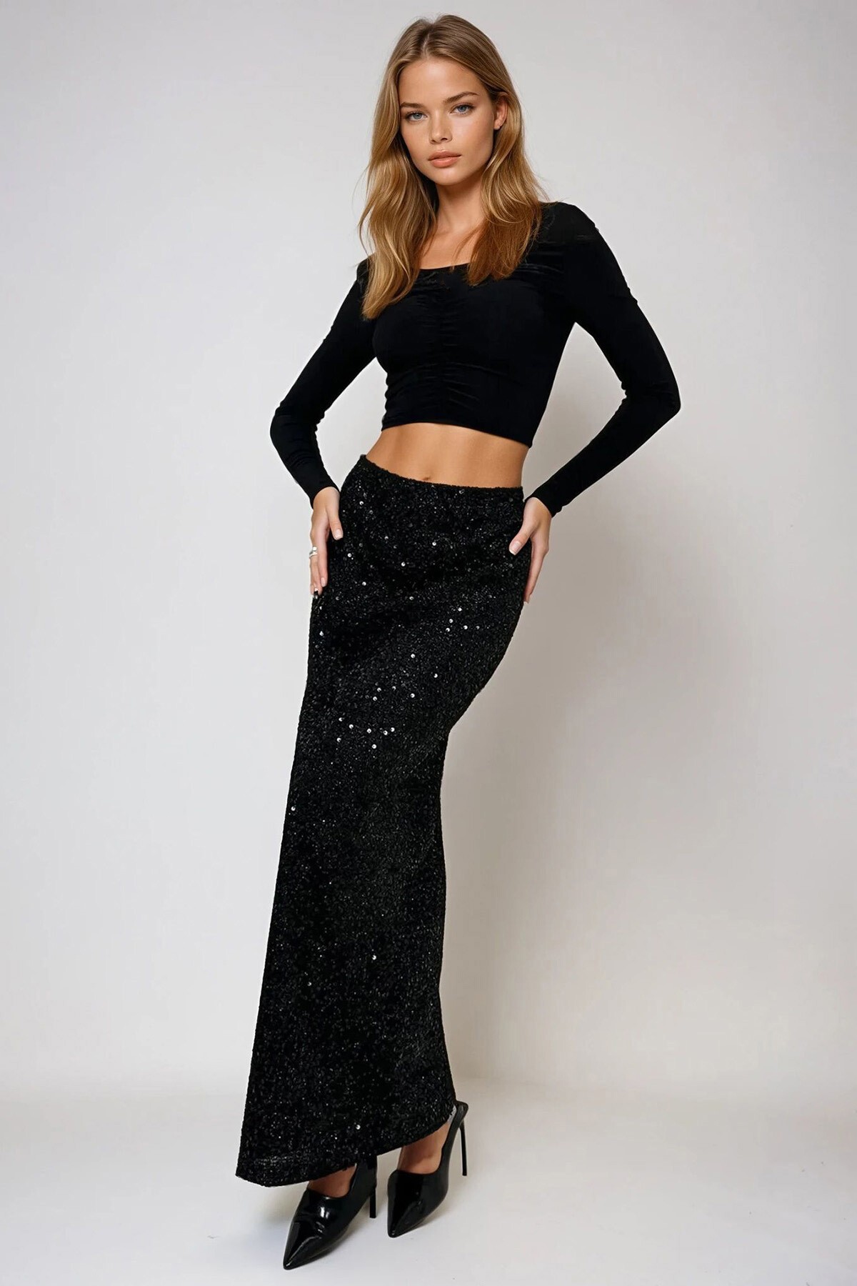 Siyah Yüksek Bel Pul Payet Maxi Boy Etek
