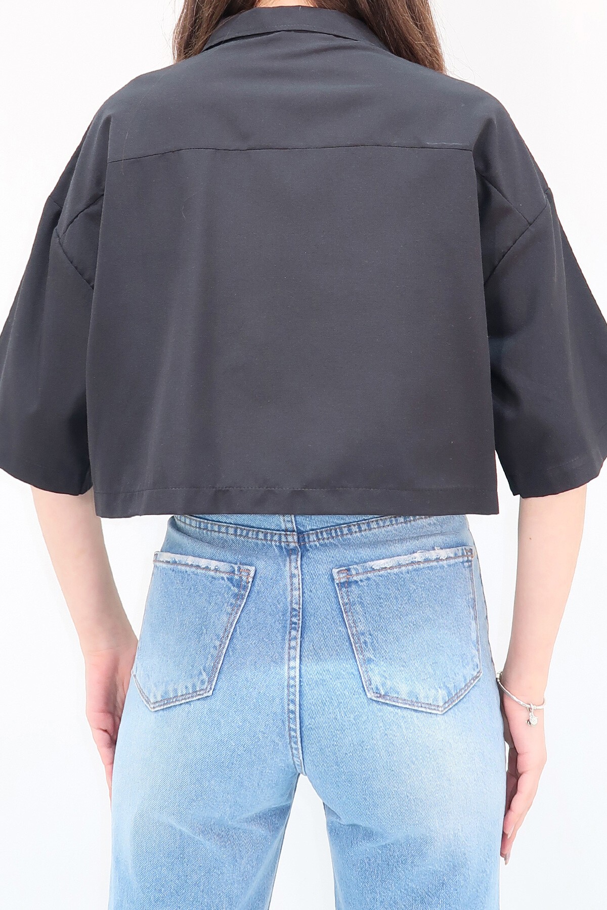 Siyah Zarf Cepli Crop Poplin Gömlek