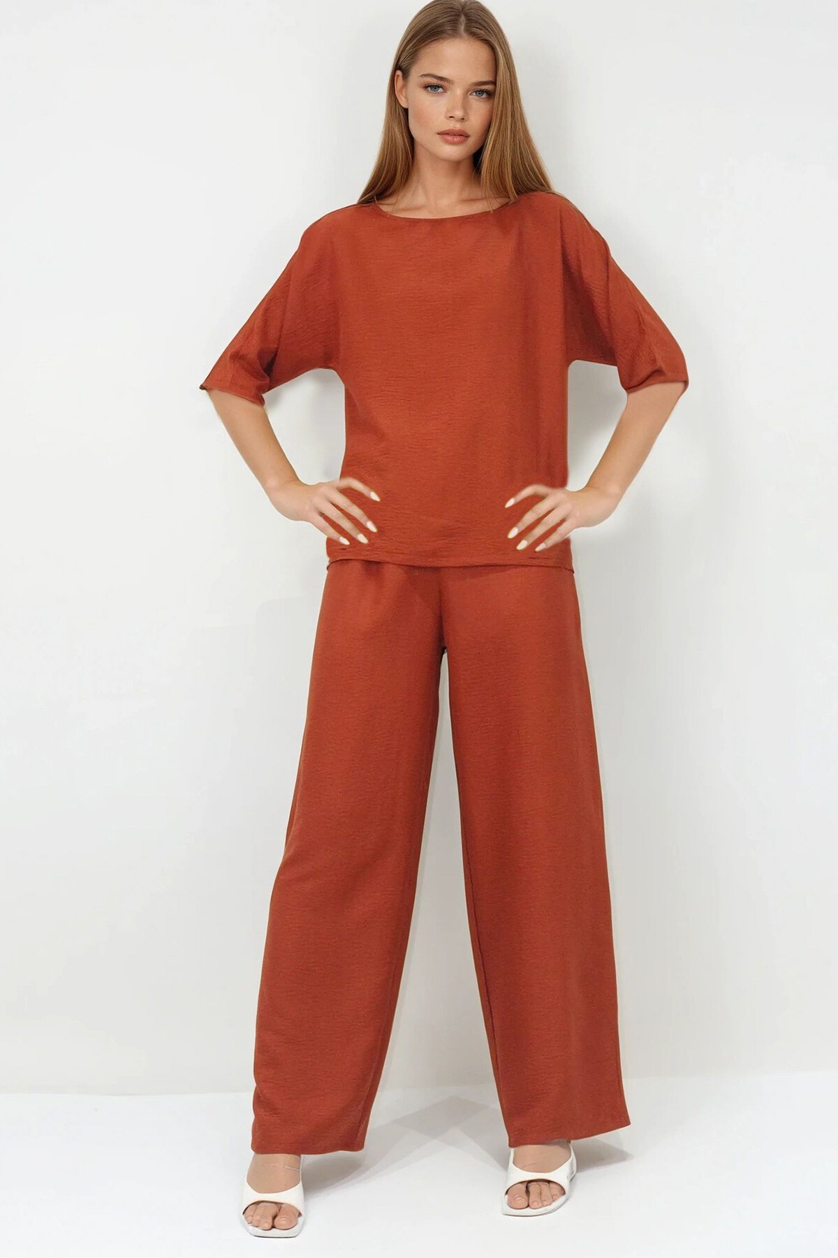 Tarçın Kayık Yaka Bluz Ve Pantolon Aerobin Takım
