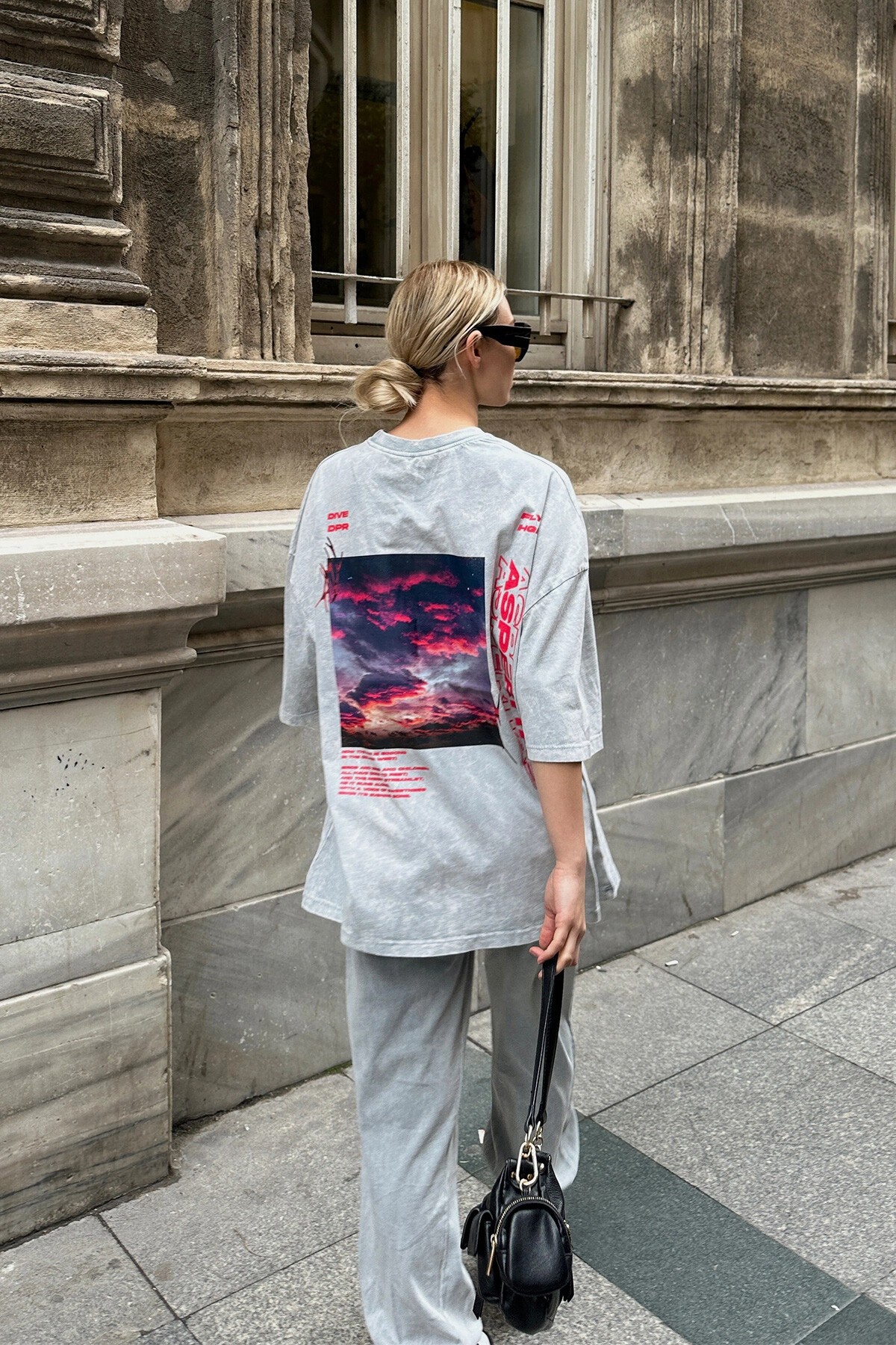 Taş Yıkamalı Dijital Baskılı Oversize Unisex T Shirt