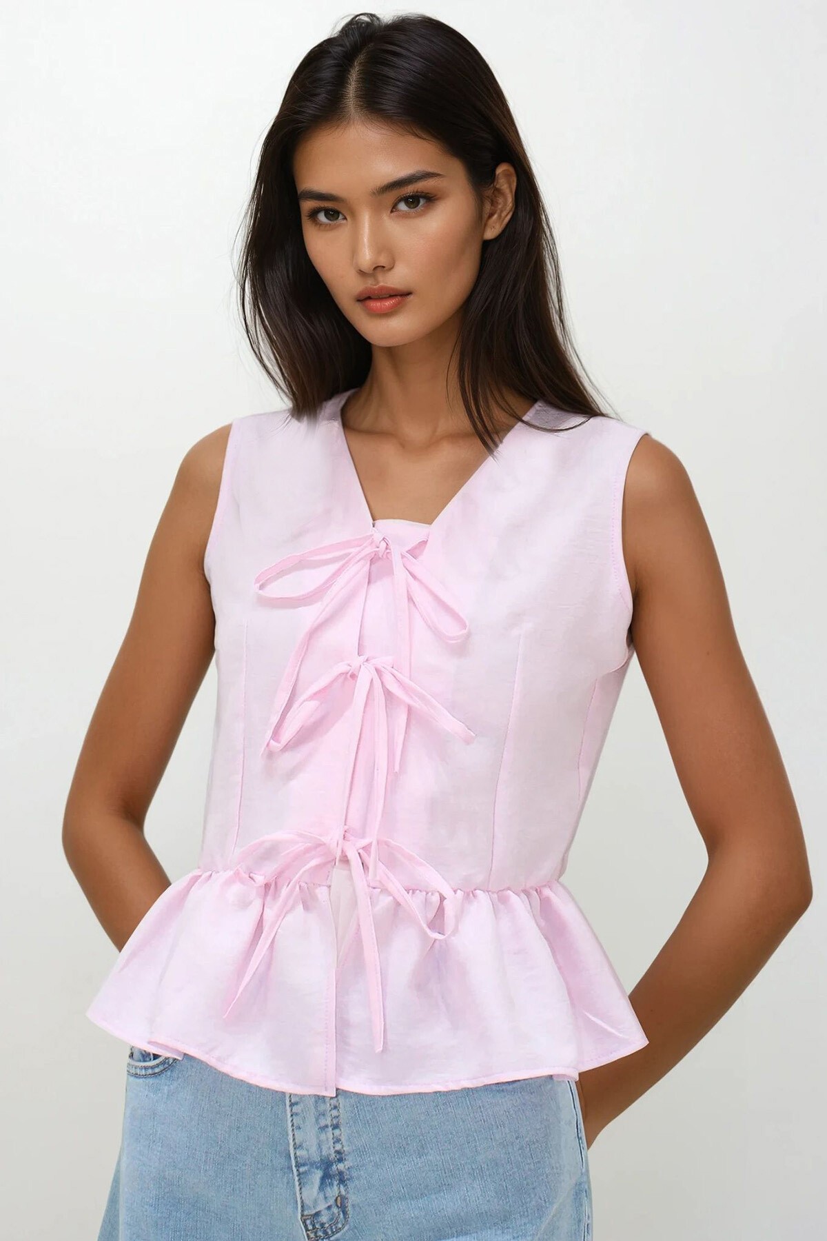 Toz Pembe V Yaka Fiyonk Detaylı Eteği Volanlı Aerobin Bluz