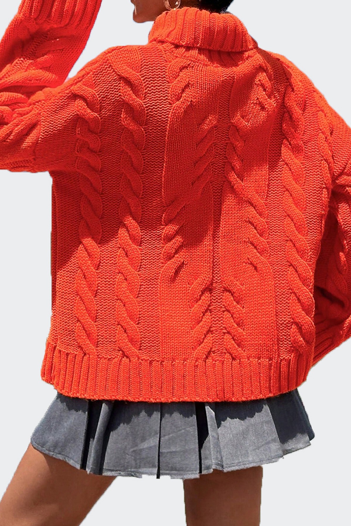 Turuncu Boğazlı Örgülü Triko Kazak