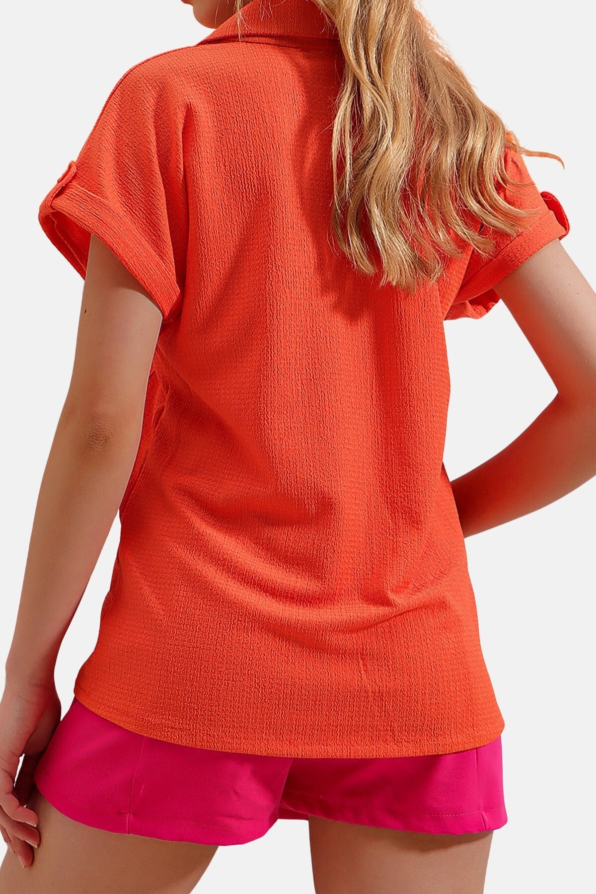 Turuncu Manşetli Duble Kısa Kollu Dokulu Gömlek