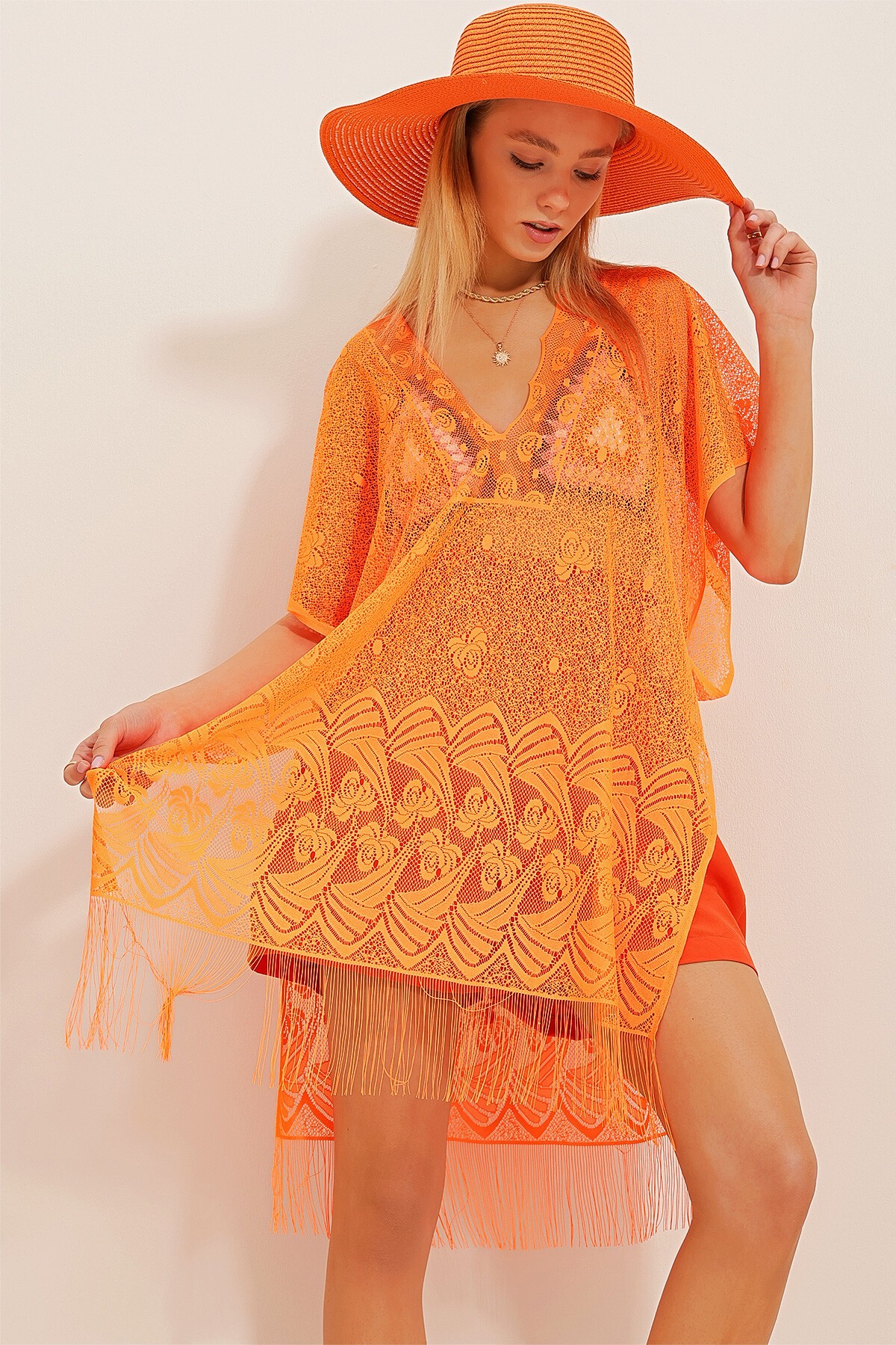 Turuncu Püsküllü Plaj Üstü Dantel Kimono