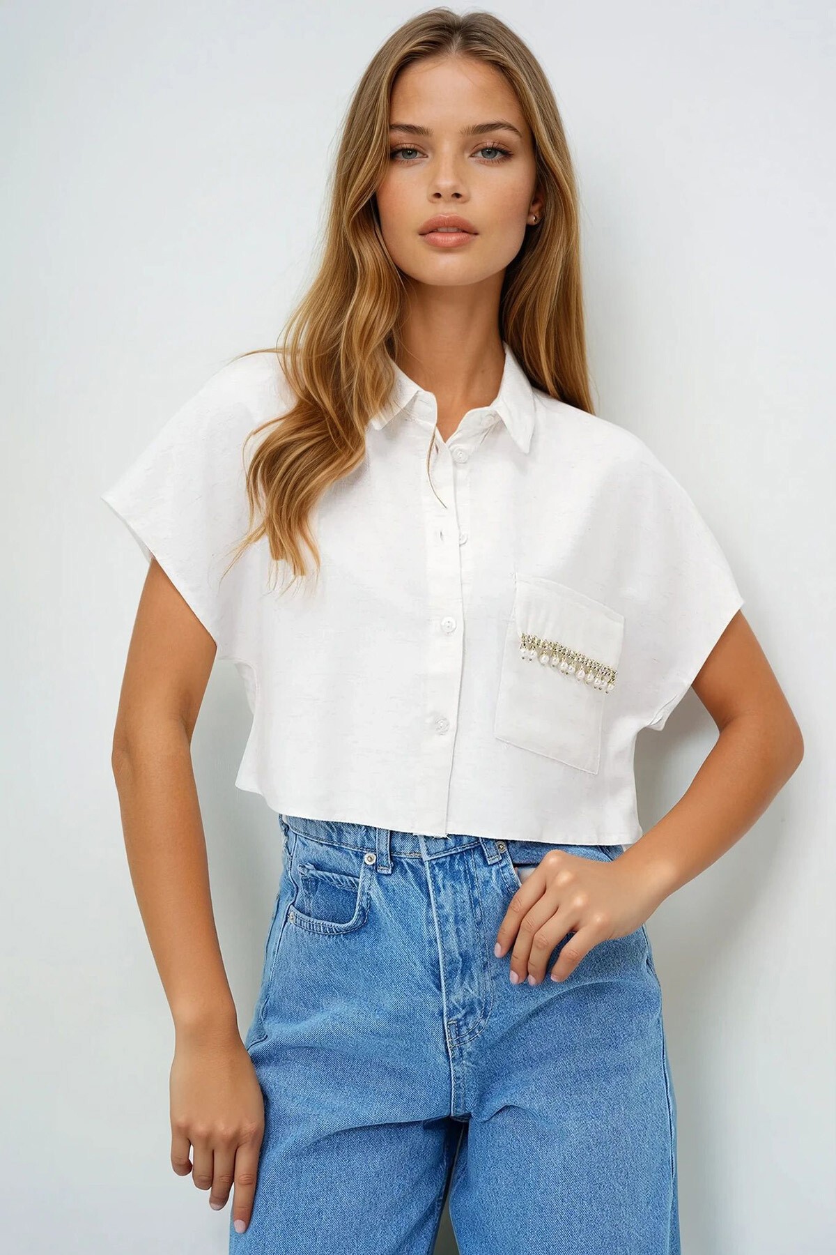 Vanilya İnci İşleme Detaylı Crop Keten Gömlek