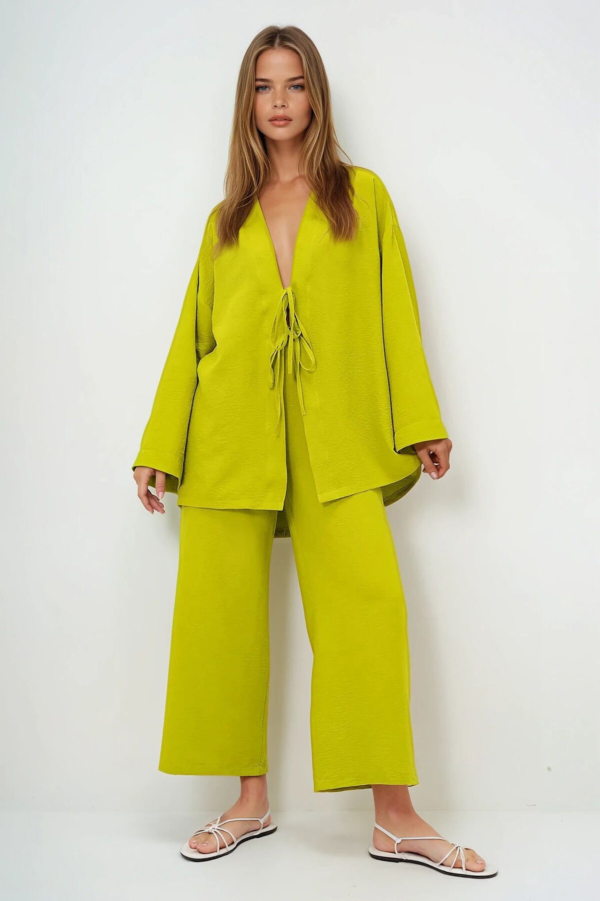 Yağ Yeşili Önü Bağcıklı Kimono Ceket Ve Palazzo Pantolon Takım