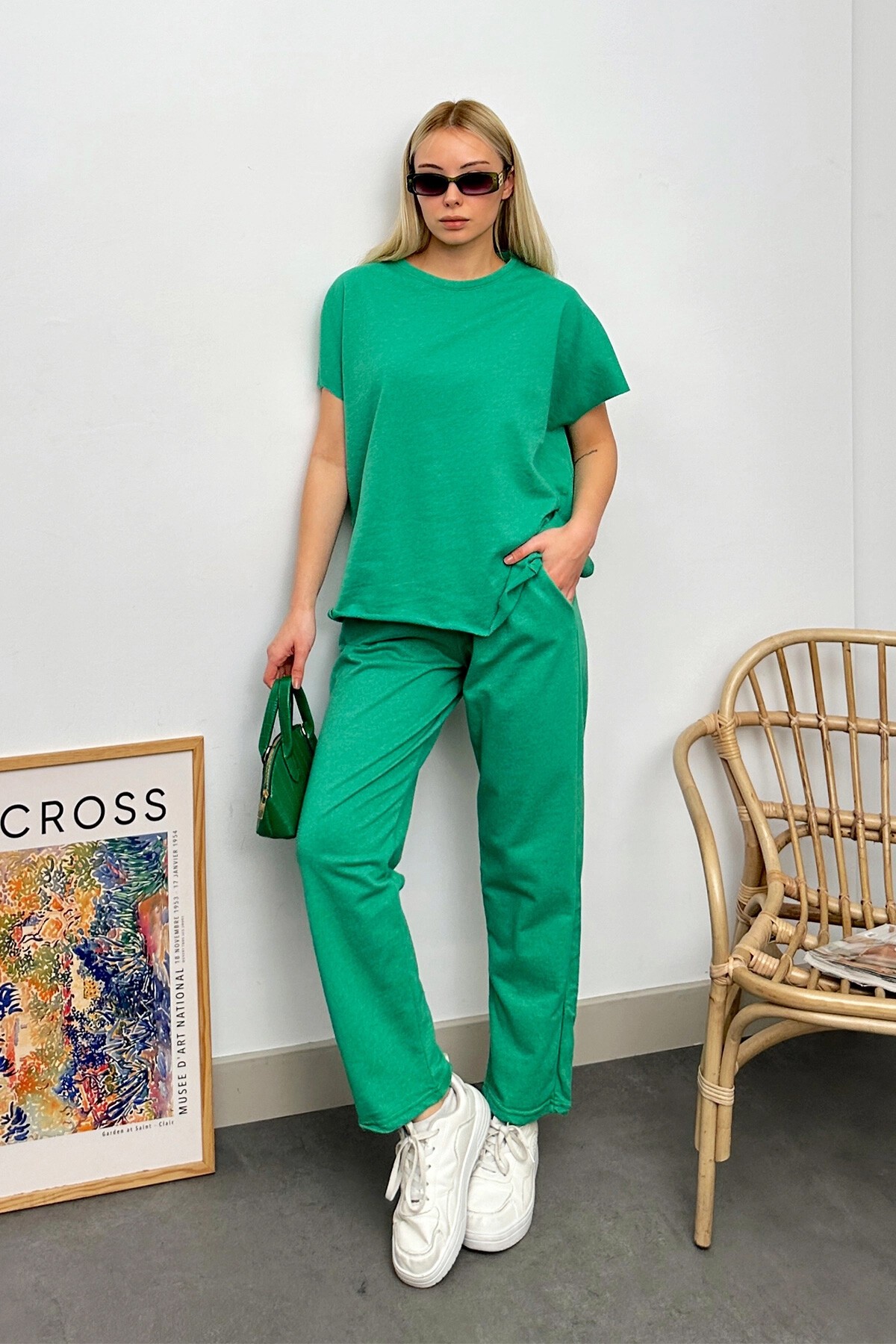 Yeşil Bisiklet Yaka Rahat Kalıp Eşofman Takımı