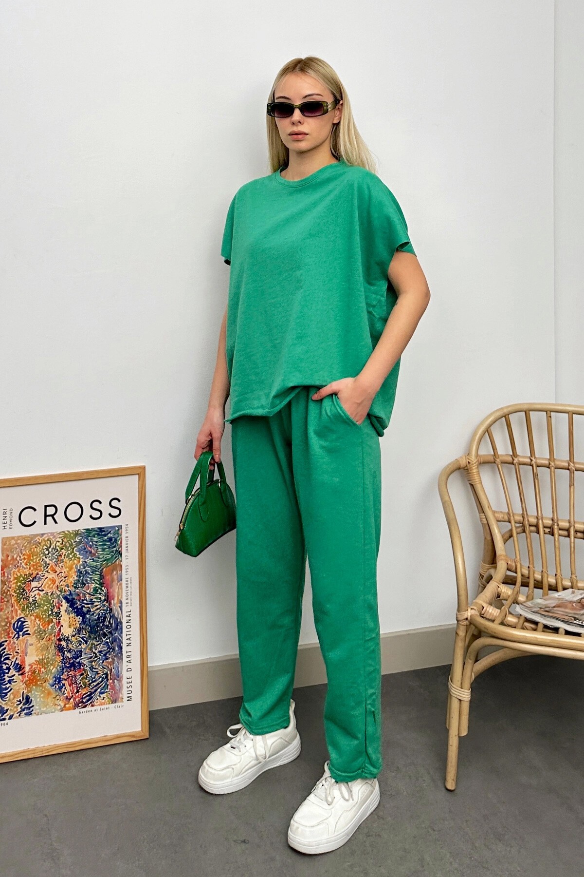 Yeşil Bisiklet Yaka Rahat Kalıp Eşofman Takımı