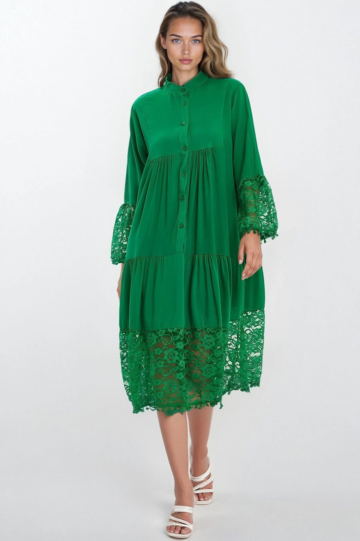 Yeşil Hakim Yaka Önü Düğmeli Dantelli Viskon Elbise