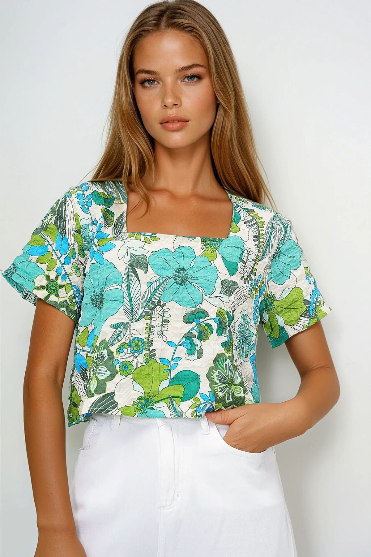 Yeşil Kare Yaka Desenli Bürümcük Dokuma Bluz