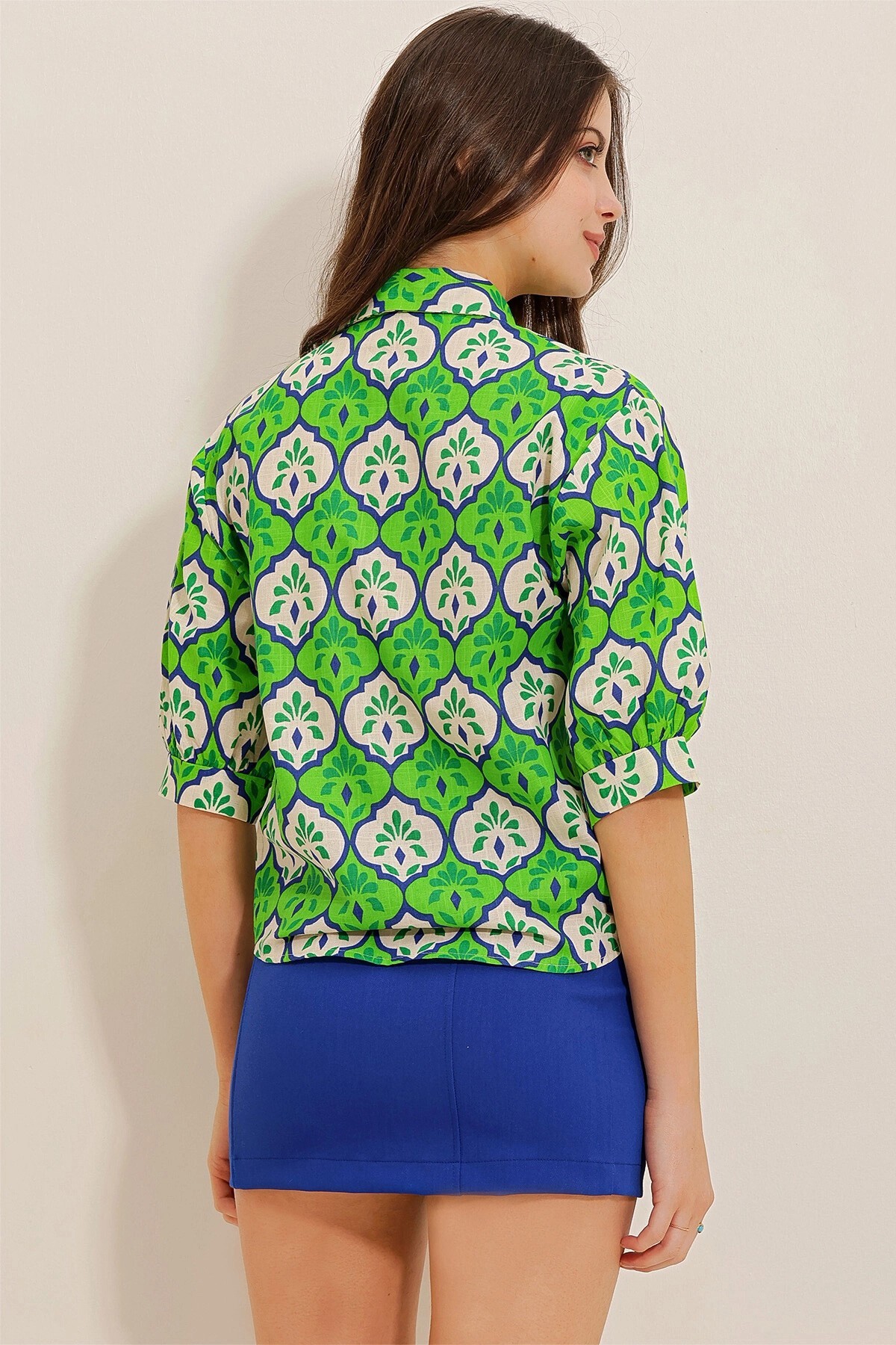 Yeşil Karpuz Kollu Çini Desenli Gömlek