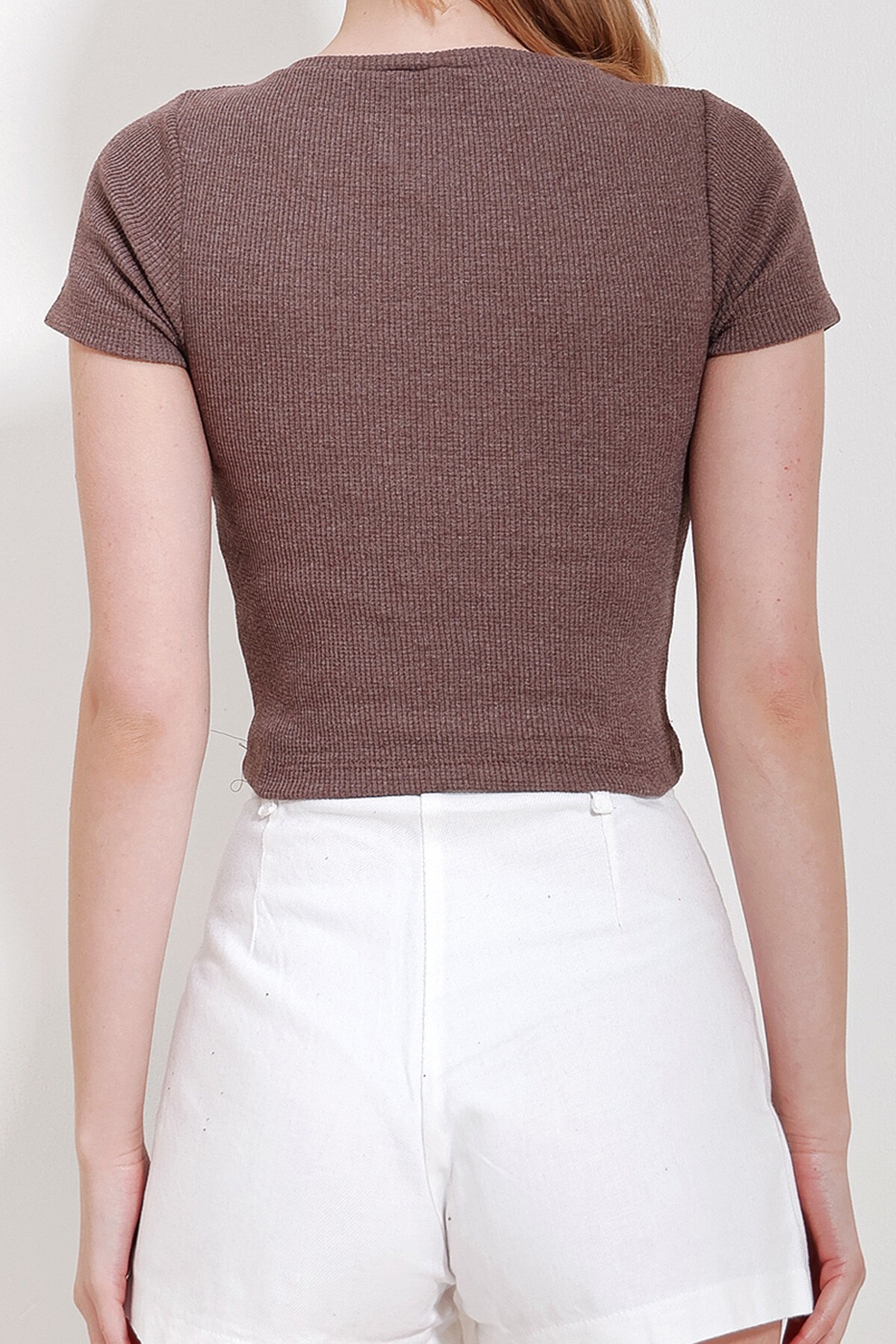 Açık Kahve Bisiklet Yaka Crop Örme Bluz