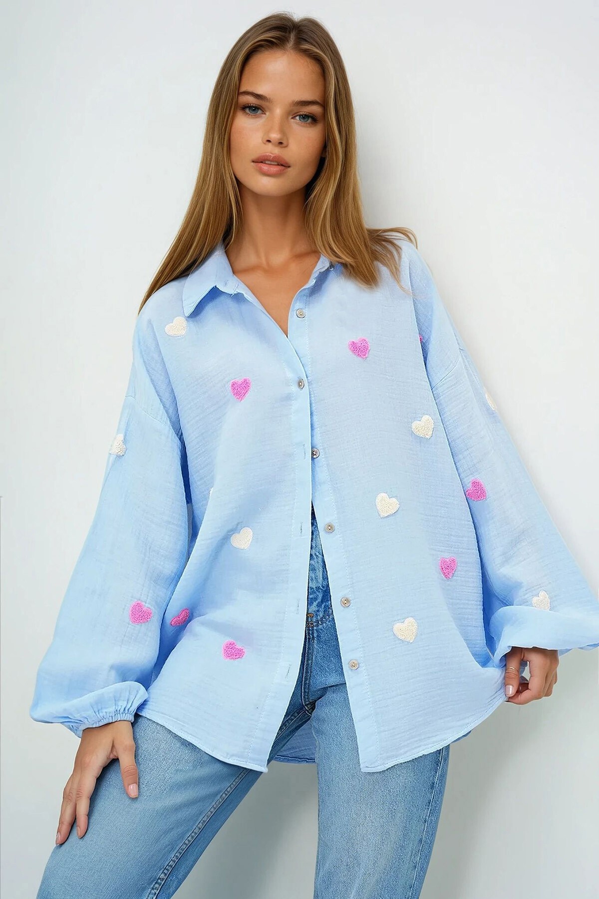 Bebe Mavi Süzene Kalp İşlemeli Oversize Müslin Keten Gömlek