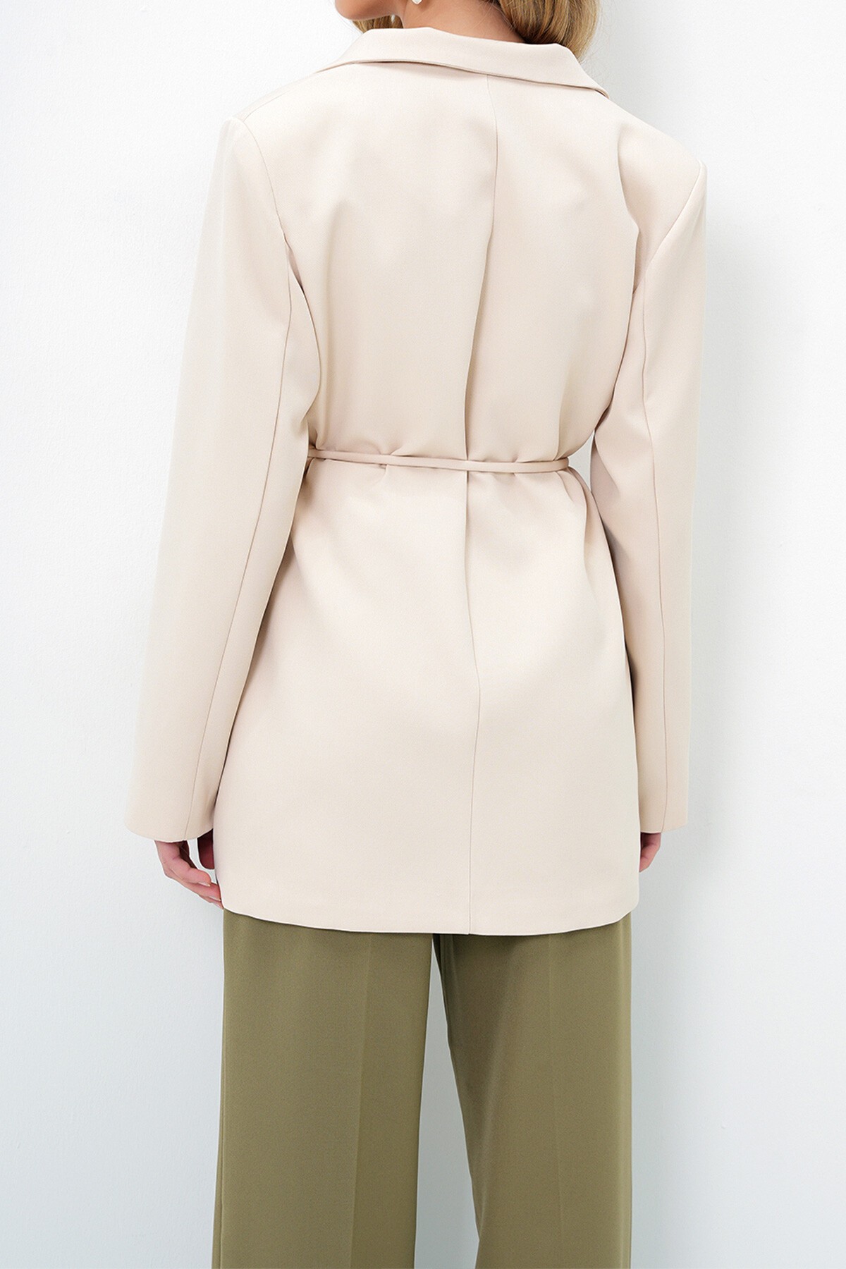Bej Bağlamalı Blazer Ceket