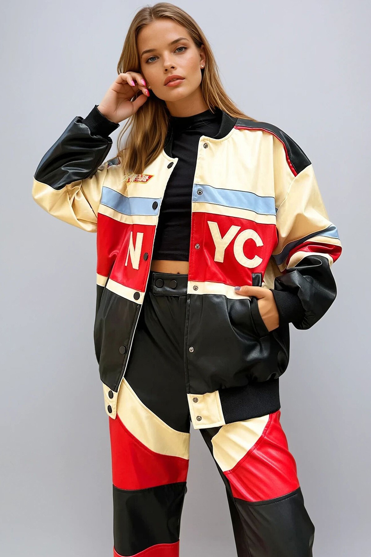 Bej Çift Cepli Çıtçıt Kapamalı Oversize Tasarım Ceket