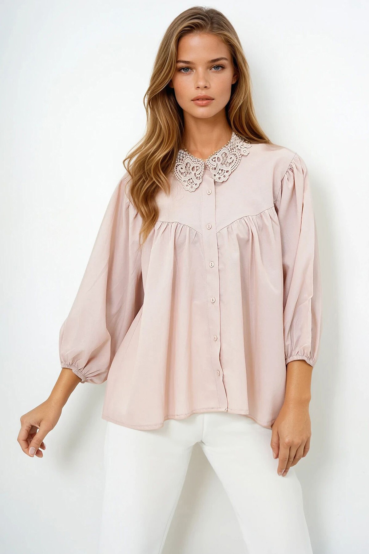 Bej Dantel Yaka Balon Kol Poplin Gömlek