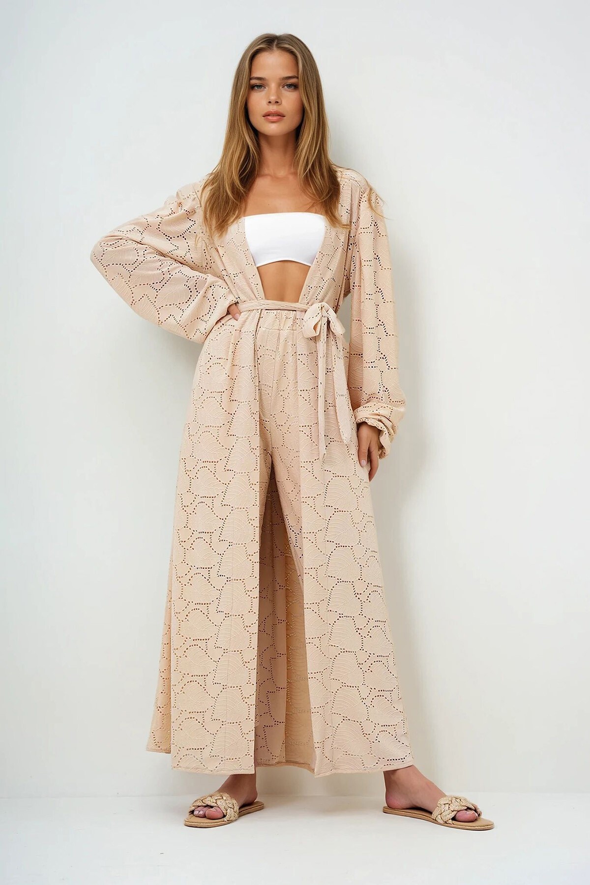 Bej Kendinden Dokulu Ajurlu Uzun Pantolonlu Kimono Takım
