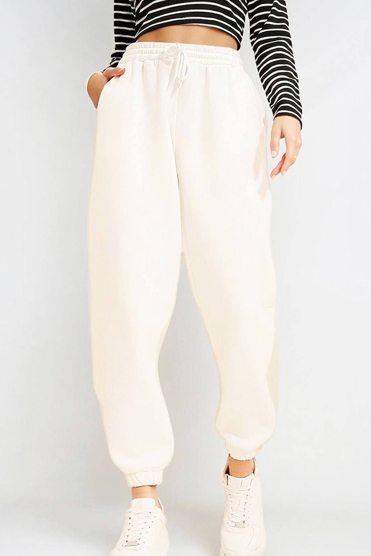 Beyaz 3 İplik İçi Şardonlu Jogging Eşofman Altı