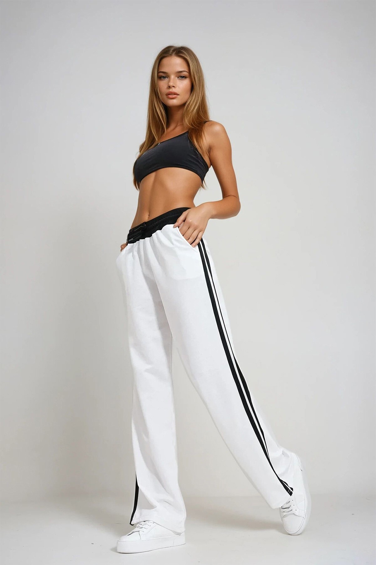 Beyaz Beli Lastikli Çift Şeritli Pazalazzo Eşofman Altı