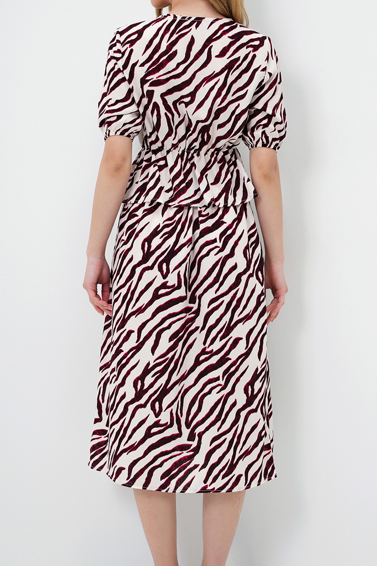 Bordo Bağcık Detaylı Bluz Ve Etek Takım