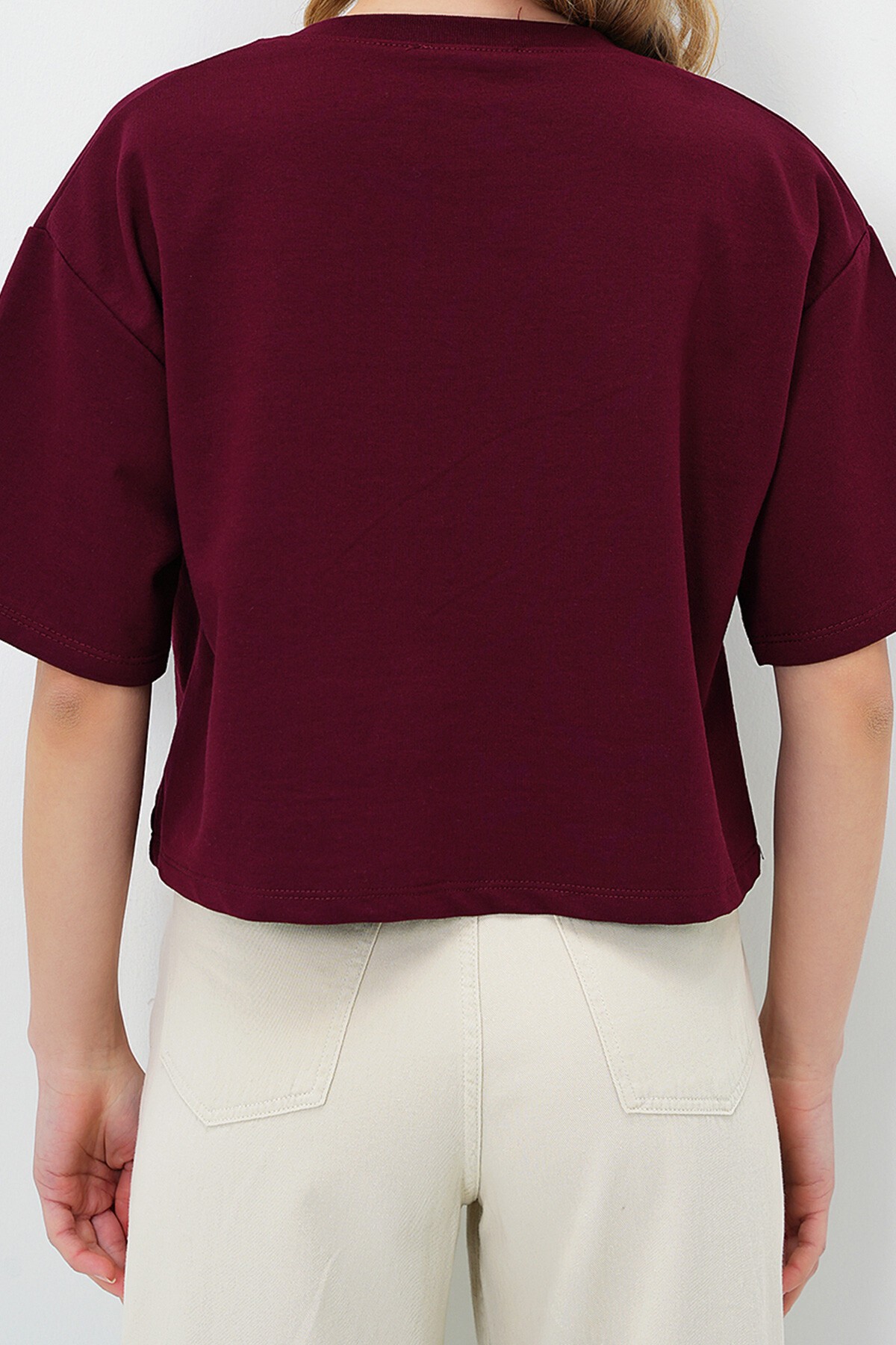 Bordo Bisiklet Yaka Ayıcık Motifli Oversize Crop T Shırt