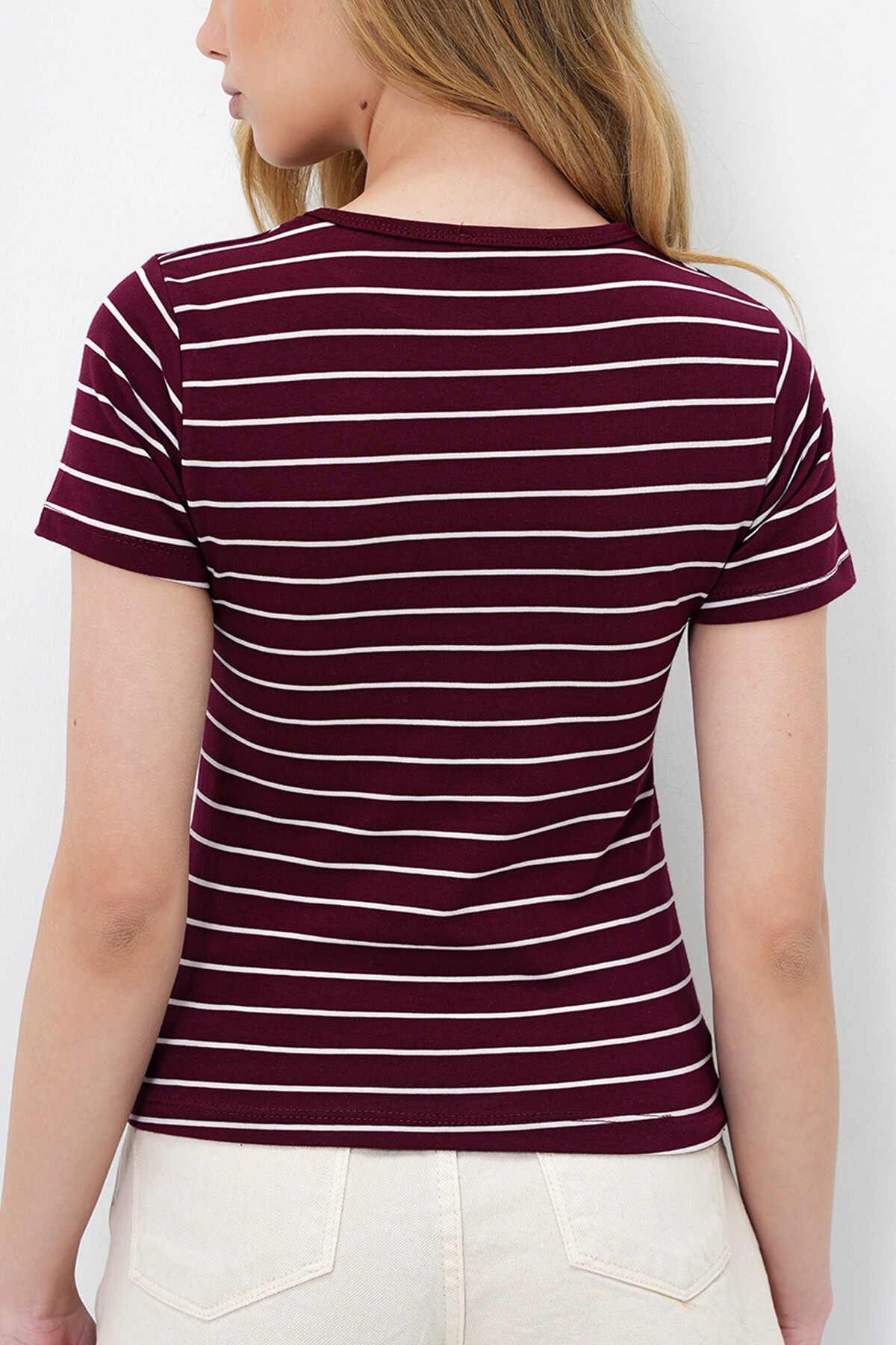 Bordo Bisiklet Yaka Çizgili T Shırt