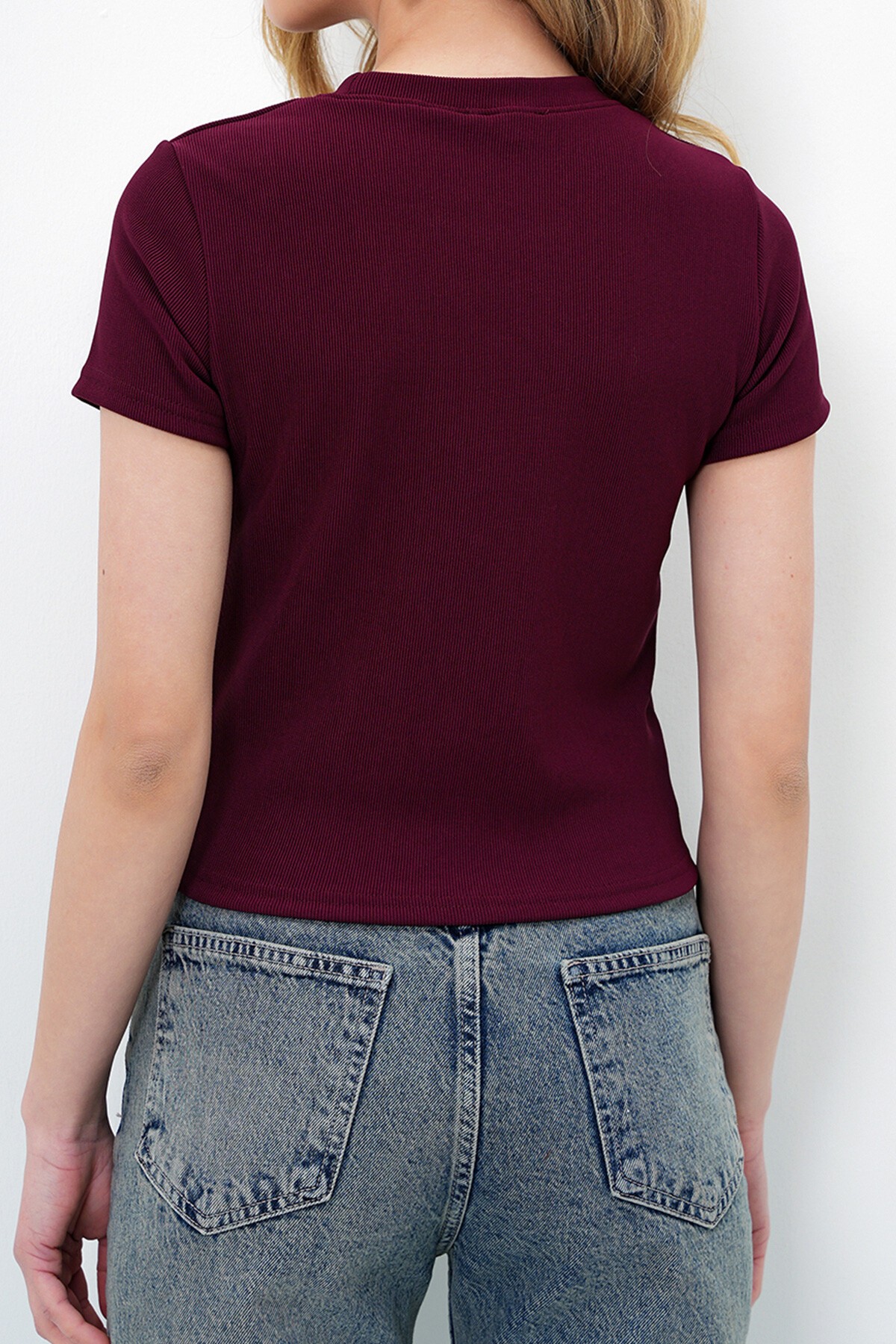 Bordo Bisiklet Yaka Fiyonk Süslü Crop Bluz