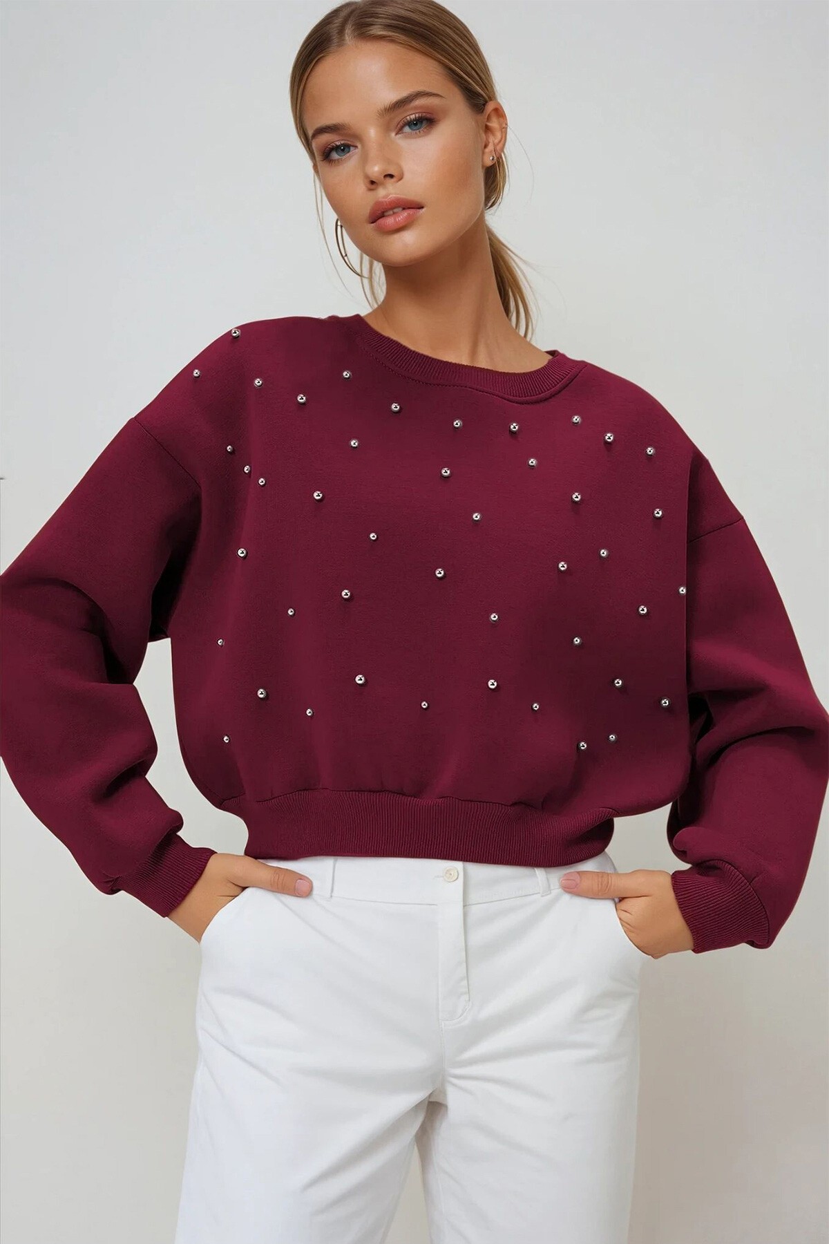 Bordo Bisiklet Yaka Önü İnci Çakmalı Üç İplik Şardonlu Sweatshırt