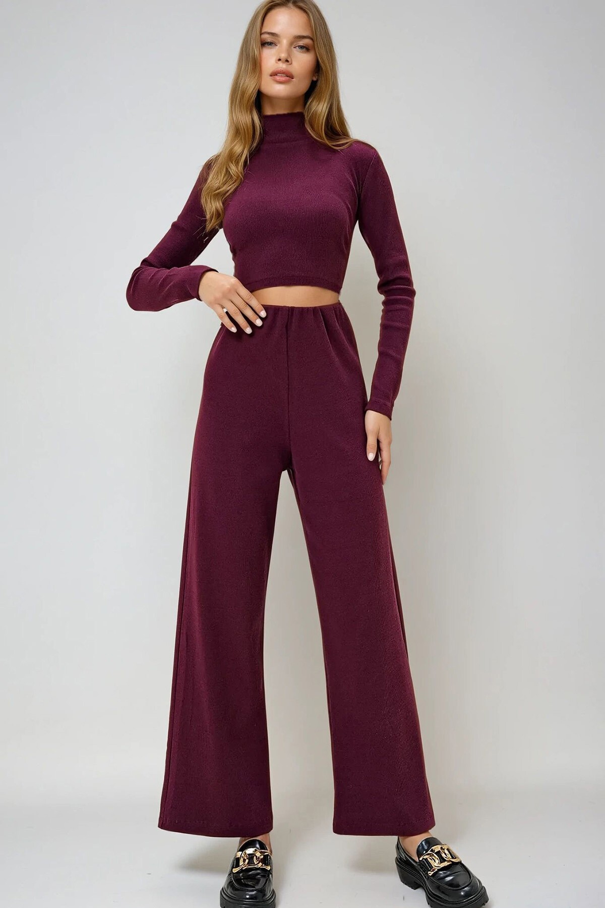 Bordo Dik Yaka Kaşkorse Krop Bluz Ve Pantolon Takım