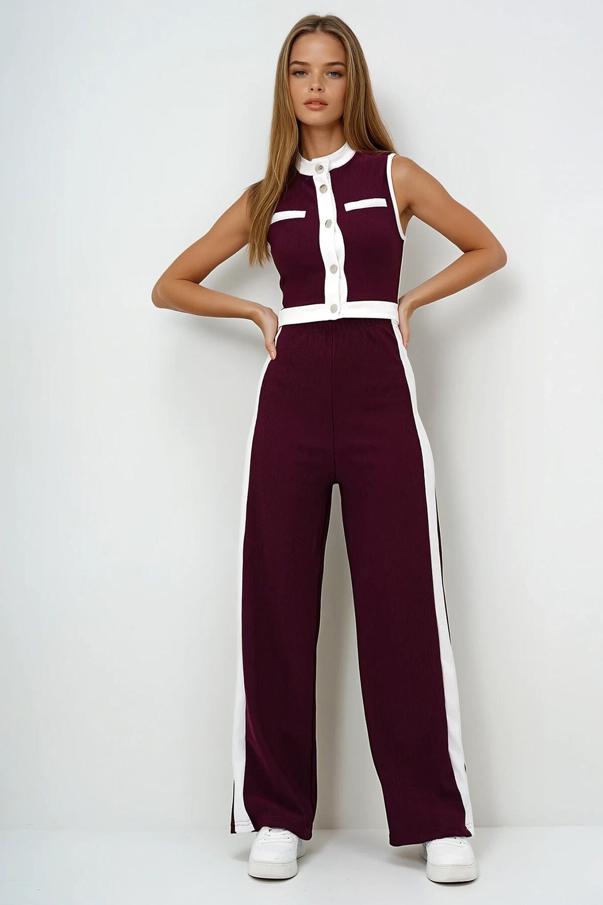 Bordo Dik Yaka Metal Düğmeli Renk Bloklu Crop Bluz Ve Palazzo Pantolon Takım