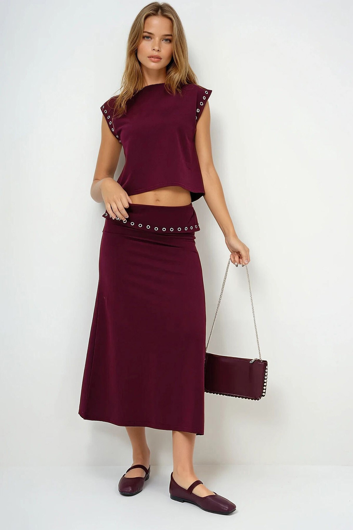 Bordo Halkalı Dik Yaka Bluz Ve Etek Takım