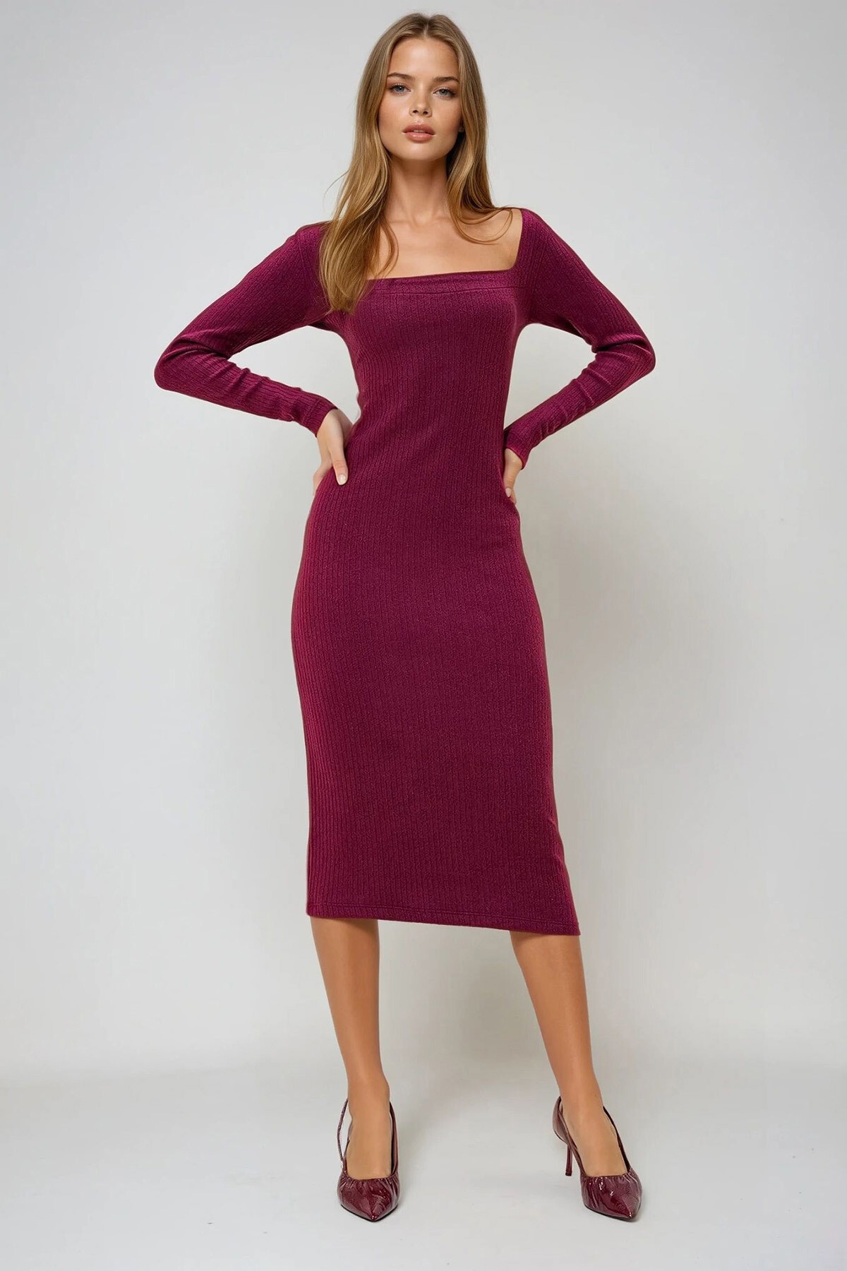 Bordo Kare Yaka Uzun Kol Midi Boy İnterlok Kumaş  Elbise