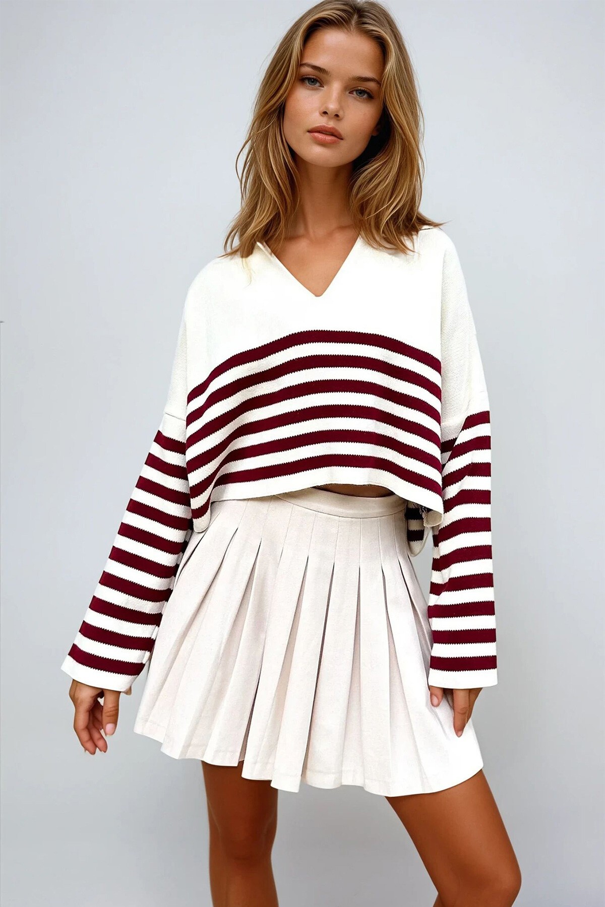 Bordo Polo Yaka Çizgili Crop Kazak