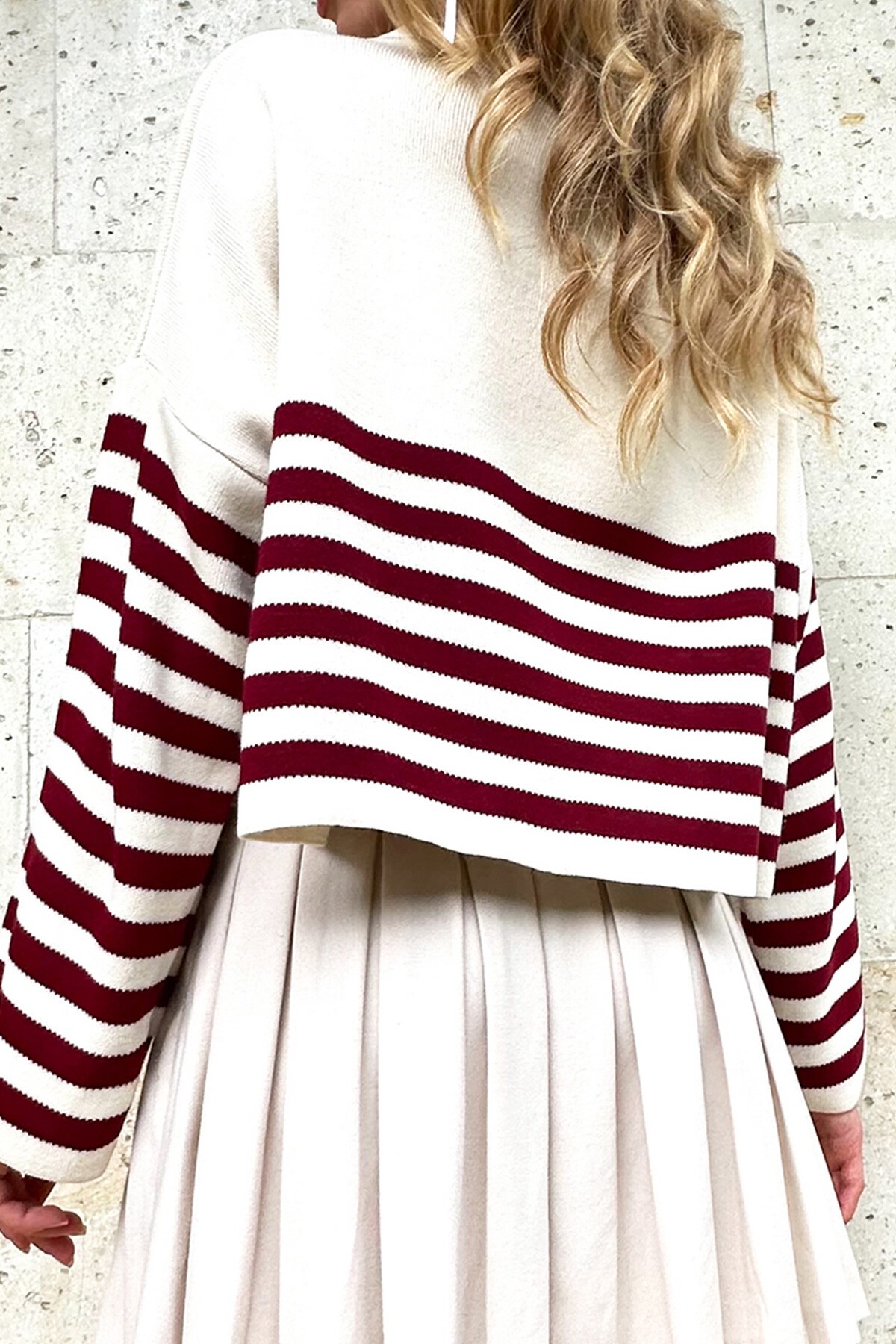 Bordo Polo Yaka Çizgili Crop Kazak