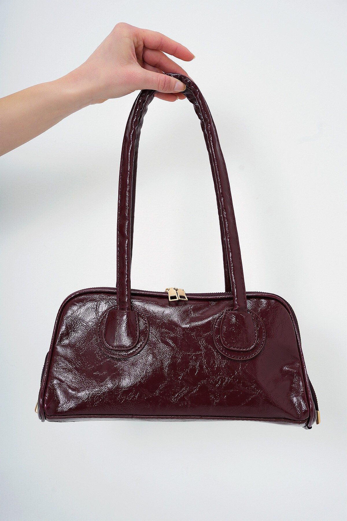 Bordo Tek Bölmeli Rugan Kol Çantası