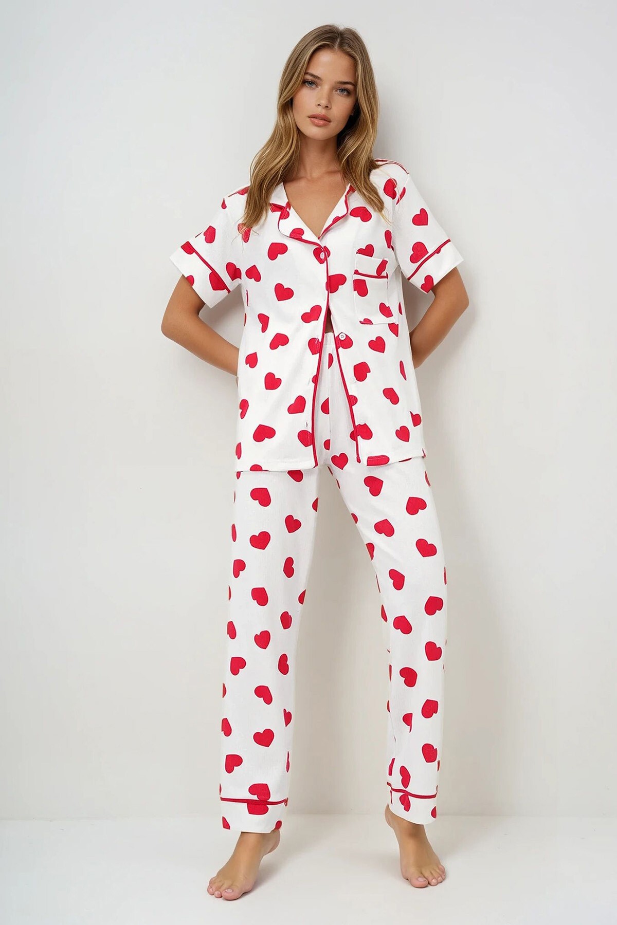 Büyük Kalp Kırmızı Tek Cepli Biye Detaylı Pamuklu Gömlek Ve Pantolonlu Pijama Takımı