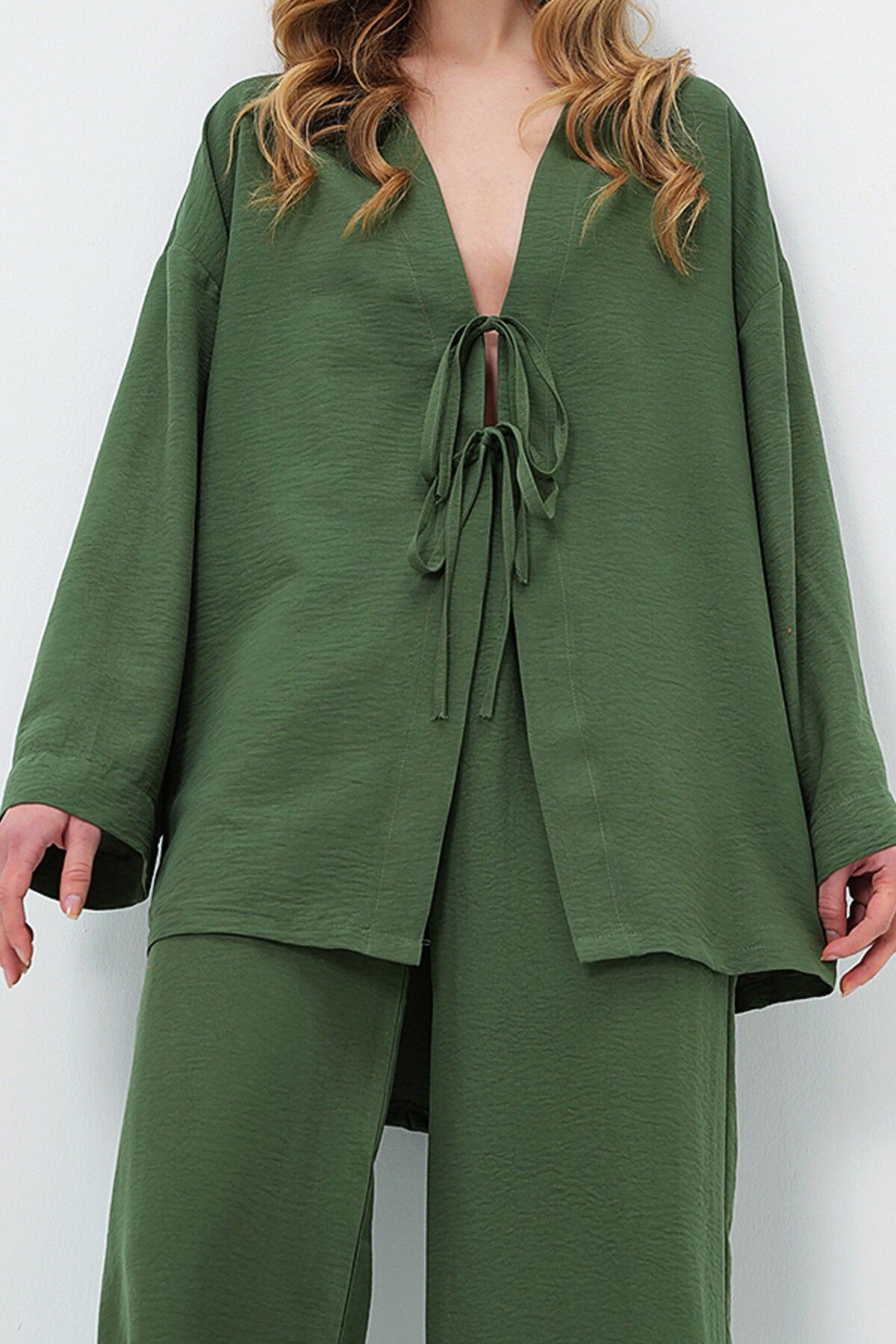 Ceviz Yeşili Önü Bağcıklı Kimono Ceket Ve Palazzo Pantolon Takım