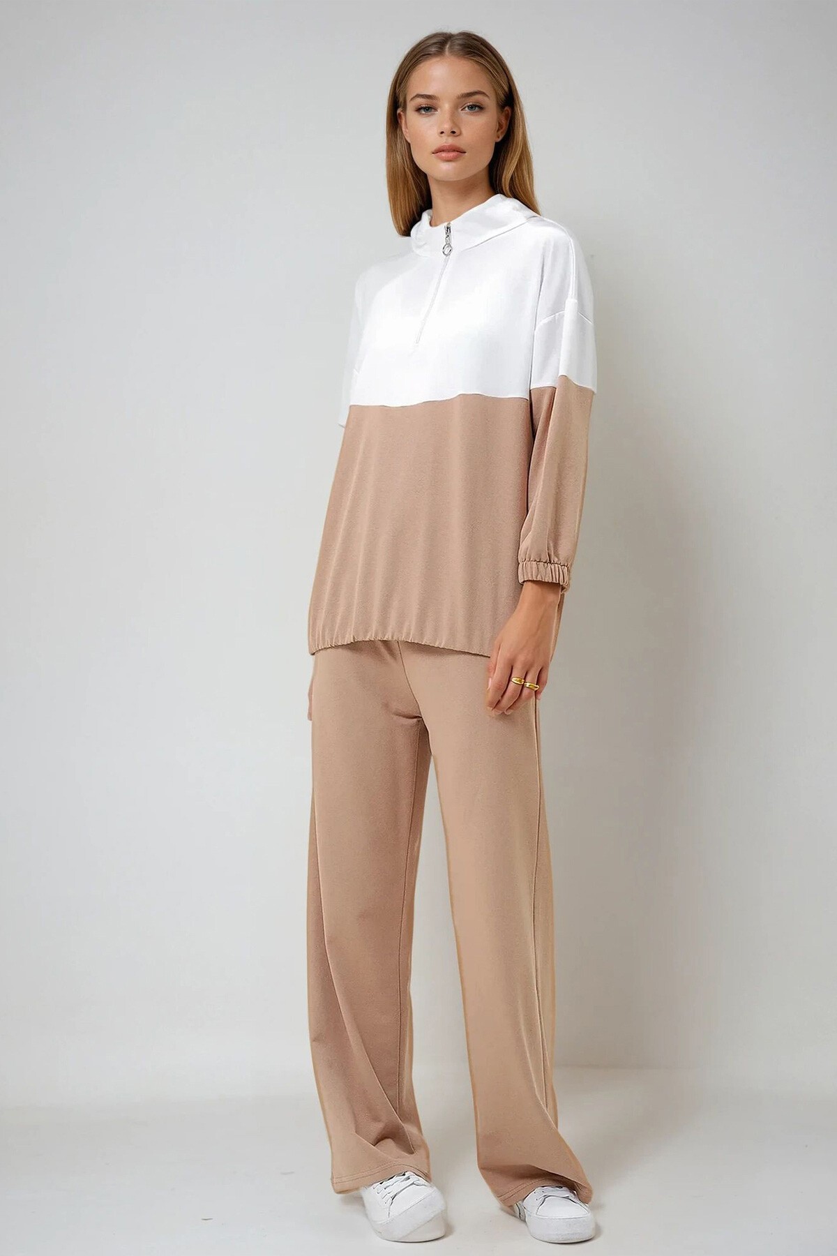 Ekru Bej Dik Yaka Fermuarlı Renk Bloklu İki İplik Alt Üst Takım