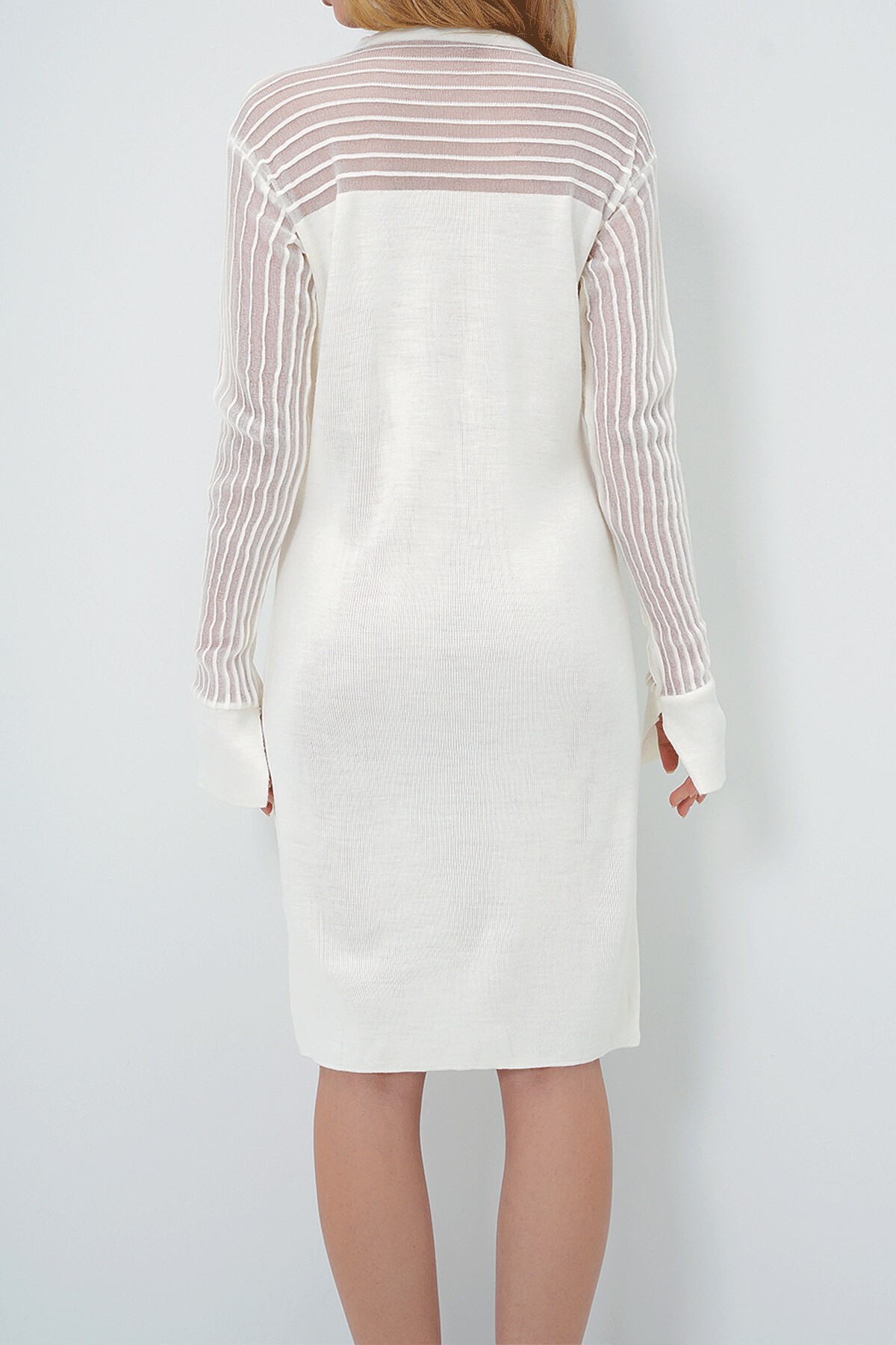 Ekru Bisiklet Yaka Omuzları Tül Detaylı Midi Boy Mevsimlik Elbise