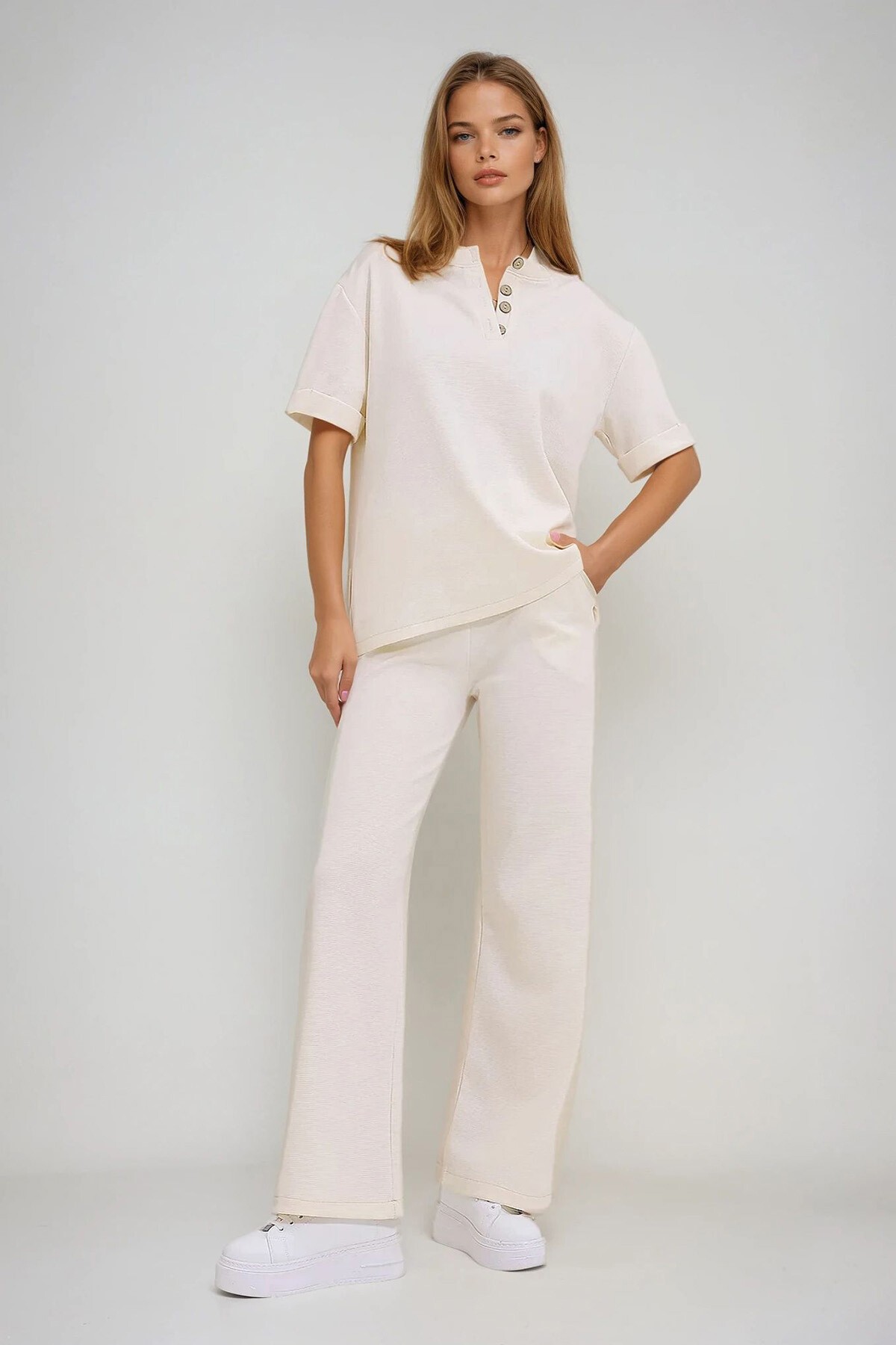 Ekru Duble Kol Yakası Düğmeli Pantolonlu Alt Üst Takım
