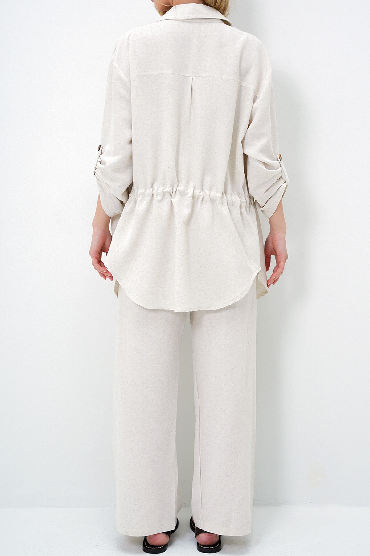Ekru Gömlek Yaka Çift Cepli Bağlamalı Keten Safari Ceket Ve Pantolon Takım