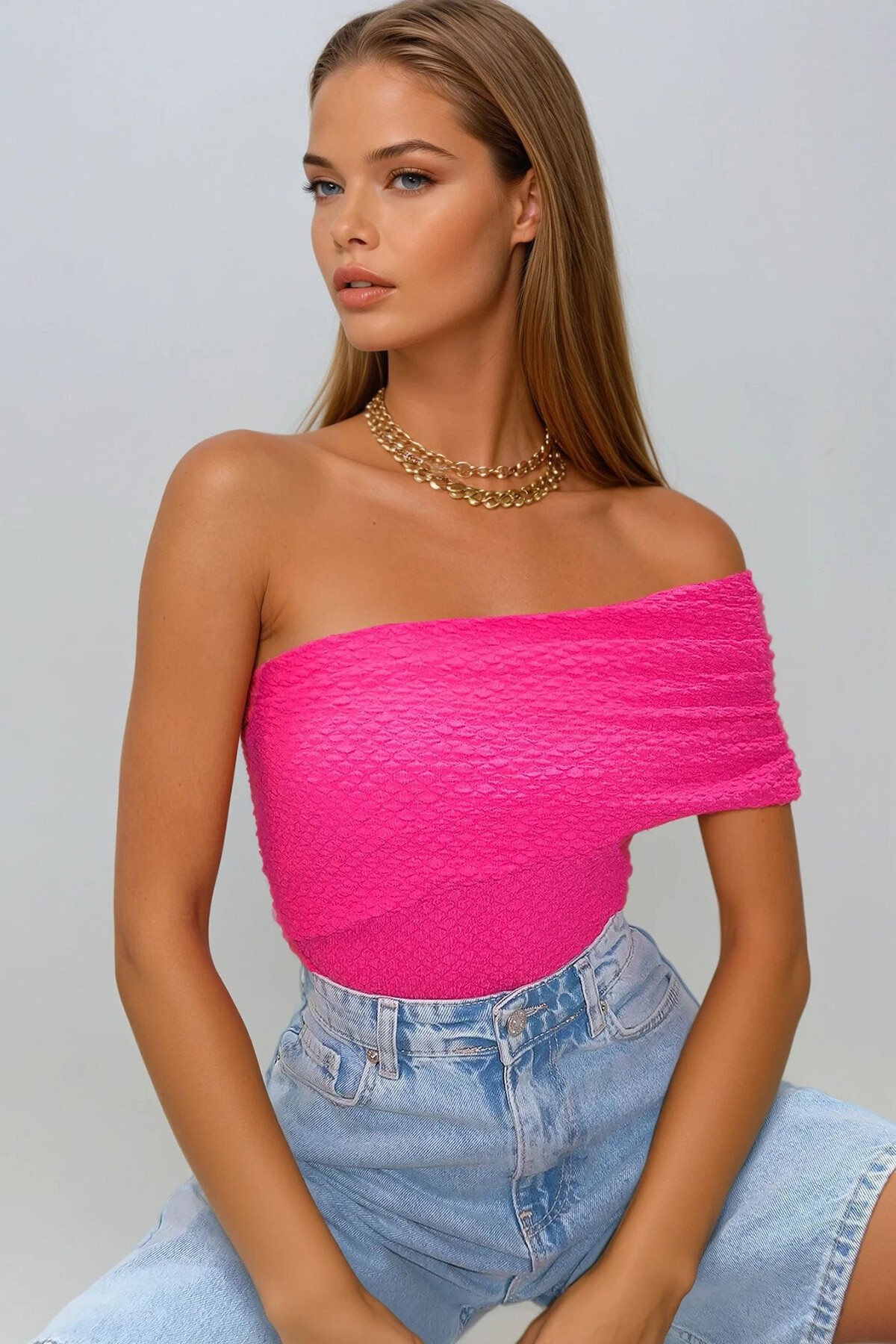 Fuşya Madonna Yaka Beli Drapeli Gofre Kumaş Bluz