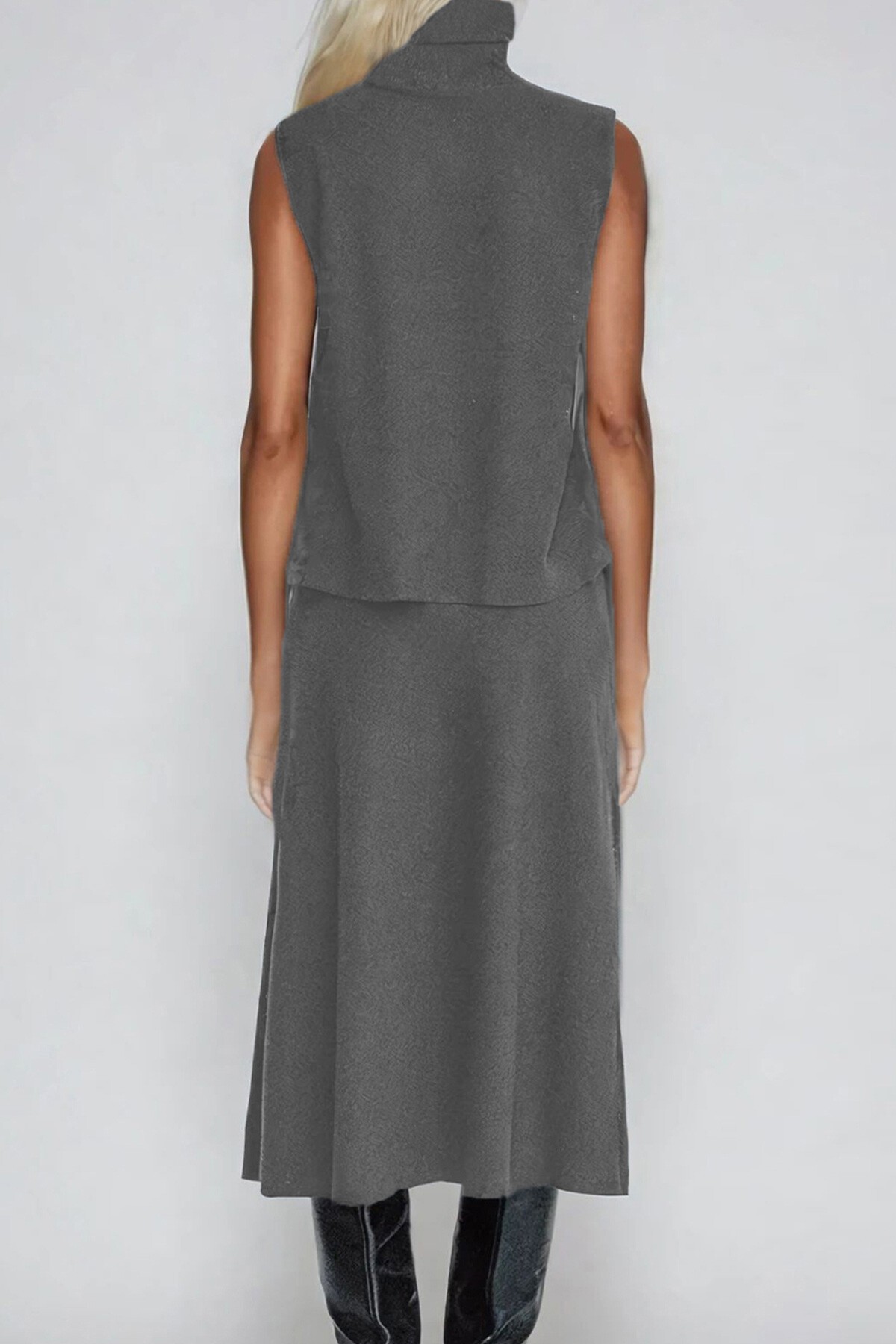 Gri Balıkçı Yaka Selanik Örme Kolsuz Bluz Ve Etek Takım