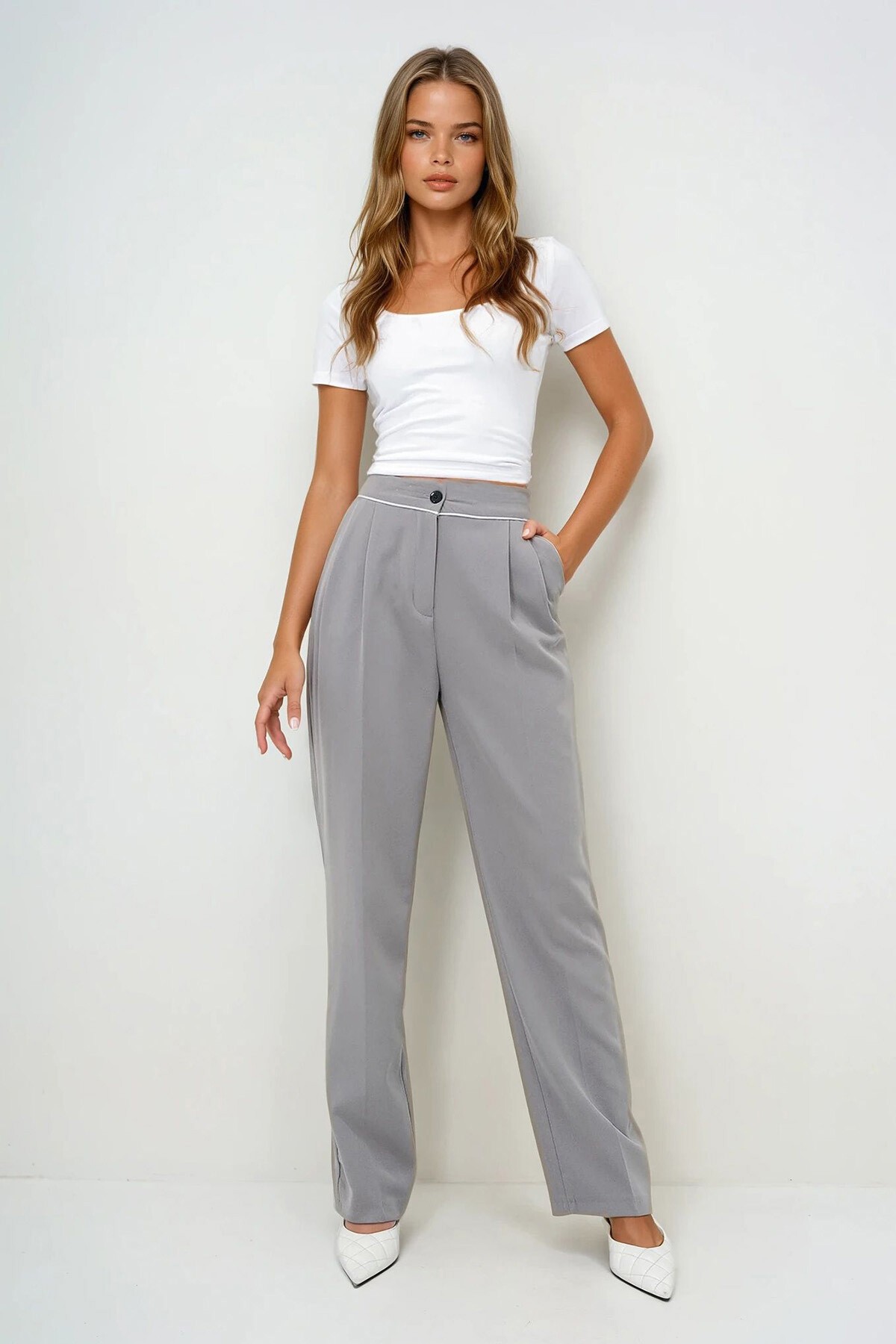 Gri Çift Cepli Biye Detaylı Piliseli Palazzo Dokuma Pantolon