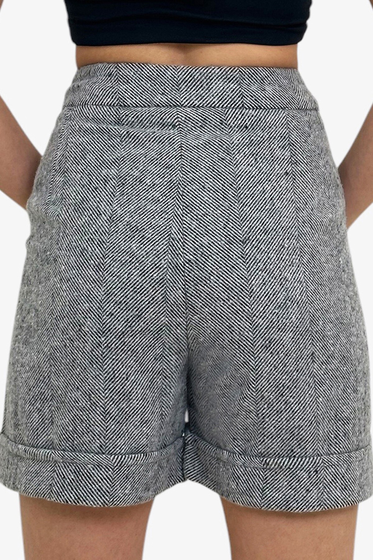 Gri Duble Paça Çift Cepli Kışlık Kaşe Şort