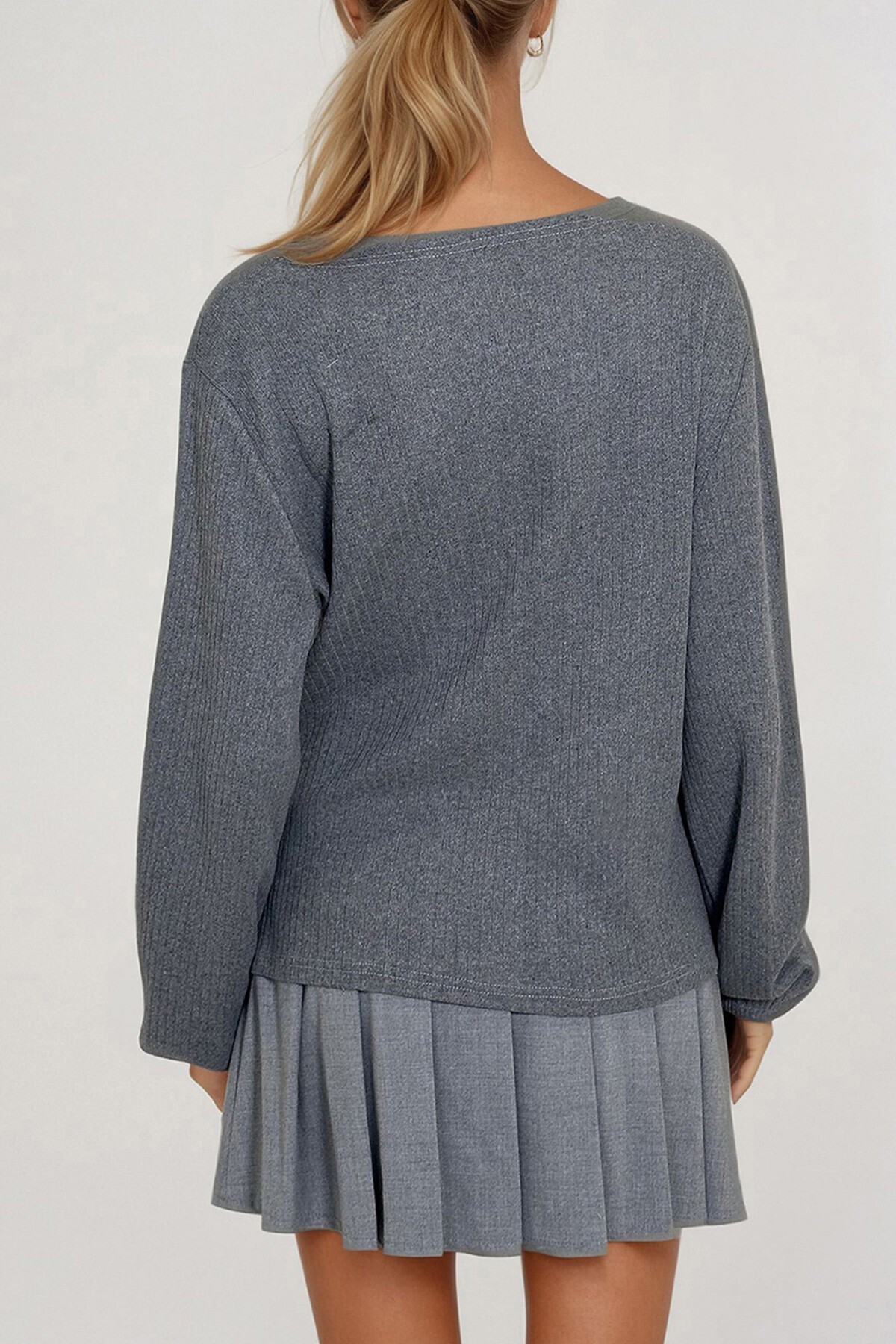 Gri Kruvaze Yaka Kolu Lastikli İnterlok Kumaş Mevsimlik Bluz